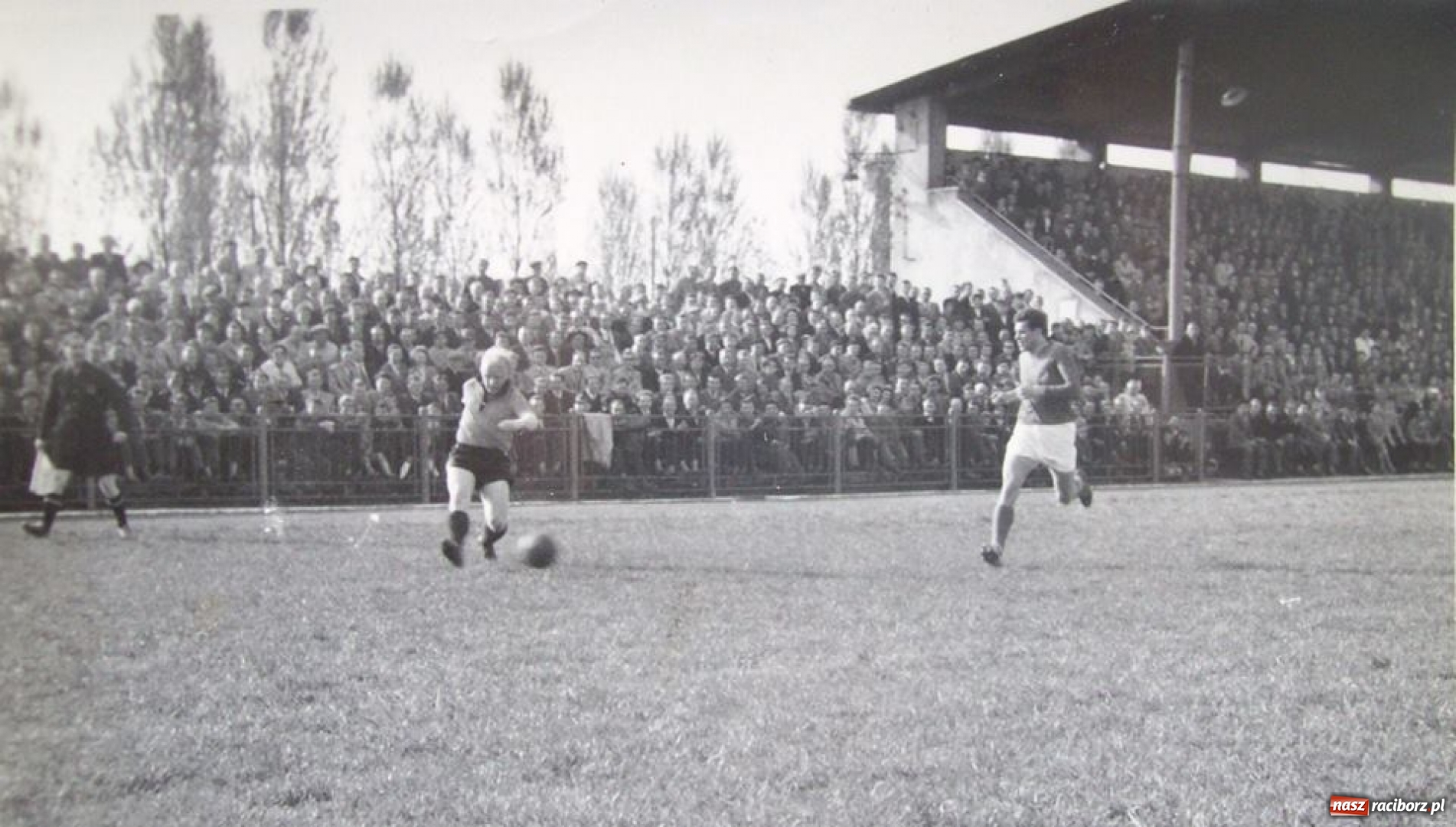 Zdjęcie w galerii na portalu naszraciborz.pl: Tak wygląda stadion, na którym Unia grała w I lidze [FOTO] wiadomości z regionu