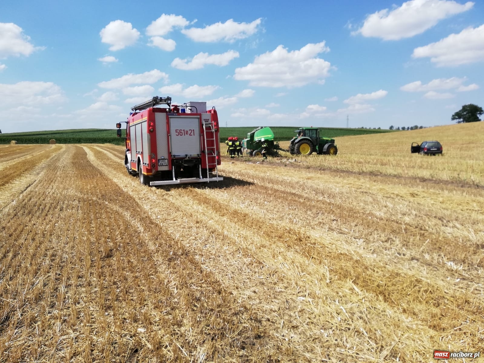 Zdjęcie w galerii na portalu naszraciborz.pl: Piątkowa seria pożarów na polach  wiadomości z regionu
