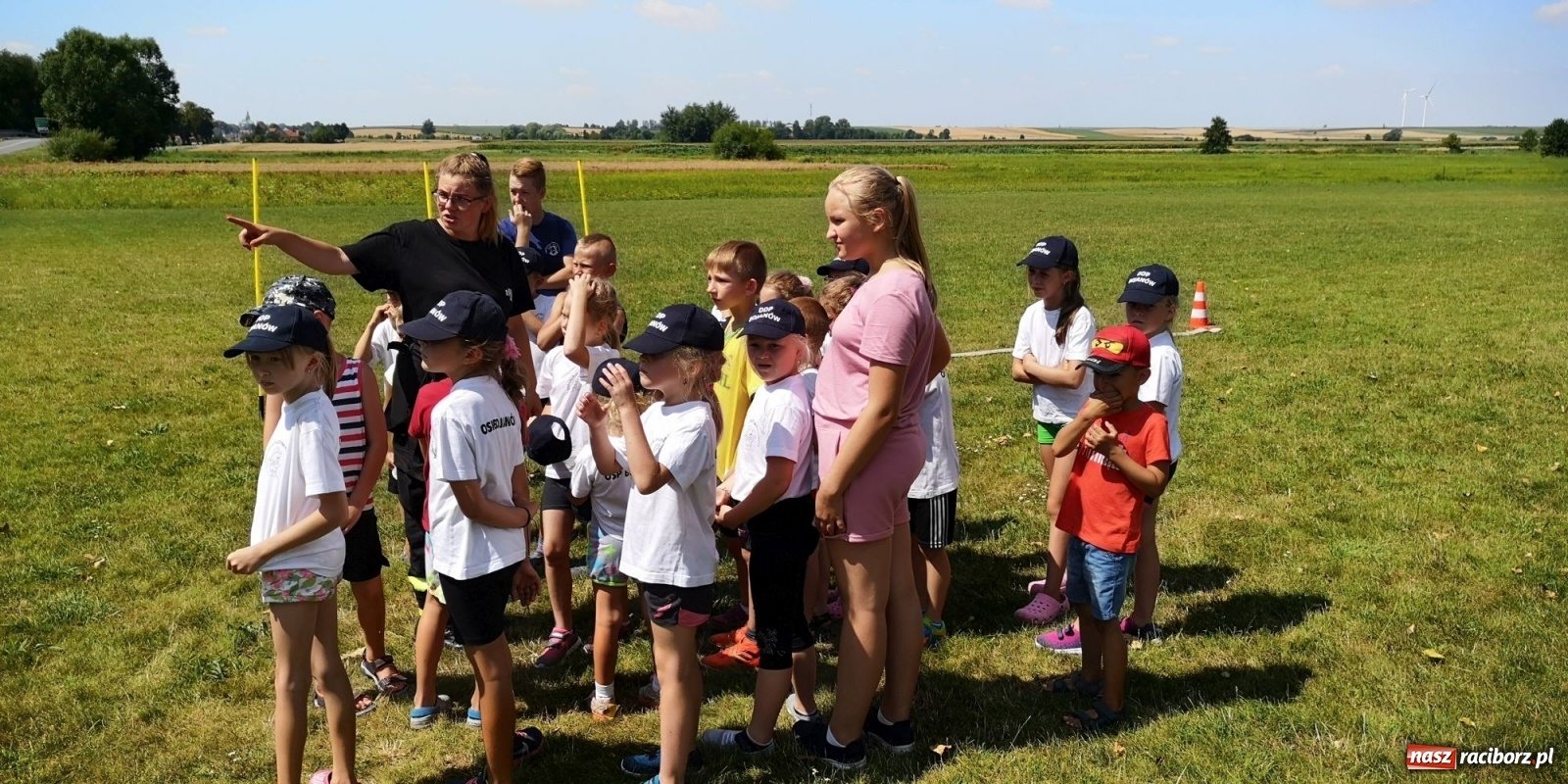 Zdjęcie w galerii na portalu naszraciborz.pl: Wakacyjny czwartek ze strażakami [FOTO] i [WIDEO] wiadomości z regionu
