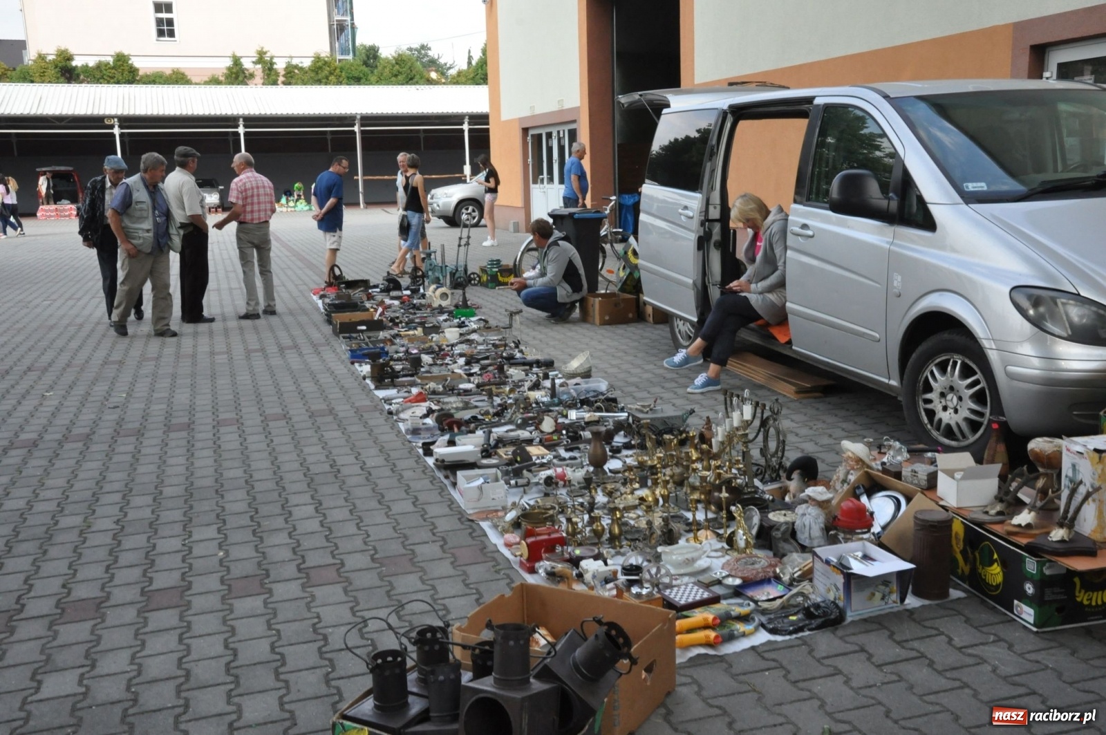 Zdjęcie w galerii na portalu naszraciborz.pl: W Pietrowicach Wielkich można znaleźć prawdziwe skarby  wiadomości z regionu