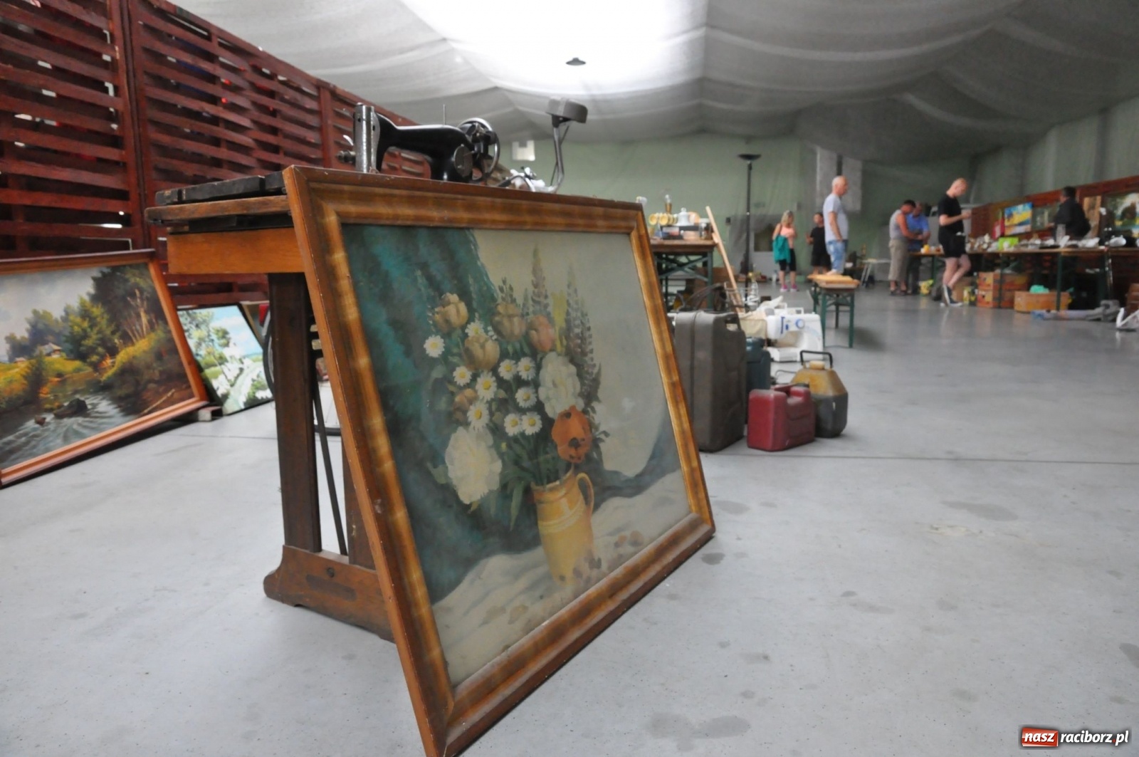 Zdjęcie w galerii na portalu naszraciborz.pl: W Pietrowicach Wielkich można znaleźć prawdziwe skarby  wiadomości z regionu