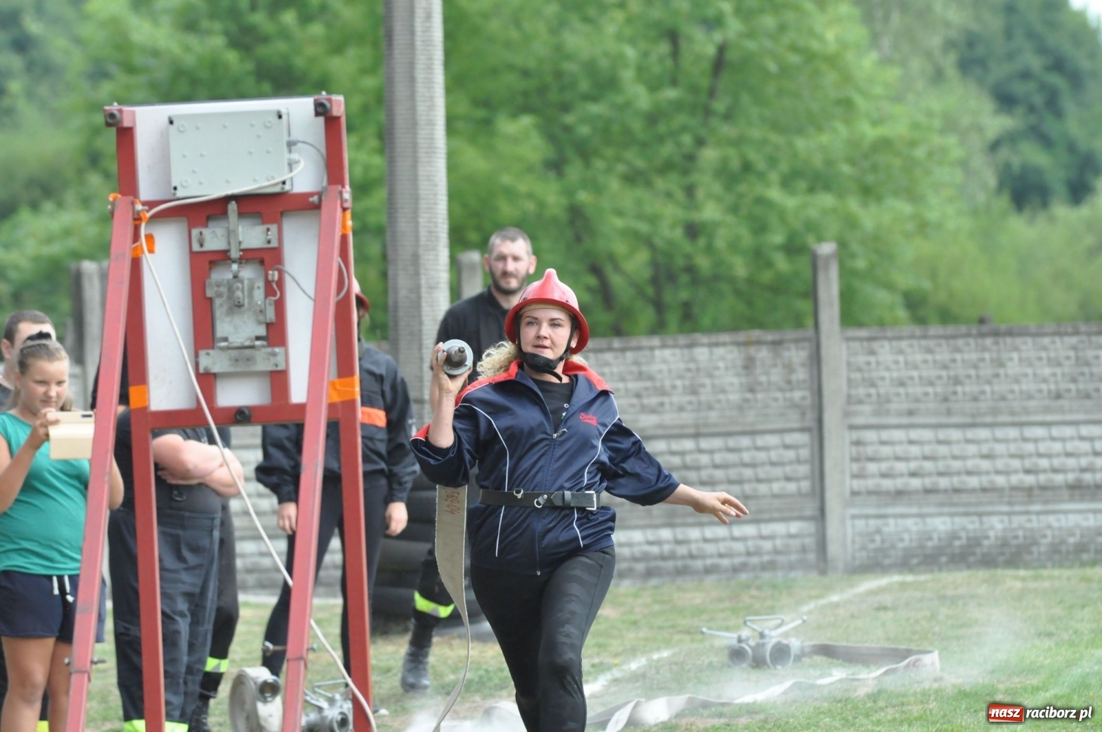 Zdjęcie w galerii na portalu naszraciborz.pl: Budziska o krok przez Rudą. Zawody sportowo-pożarnicze gminy Kuźnia Raciborska [FOTO] i [WIDEO] wiadomości z regionu