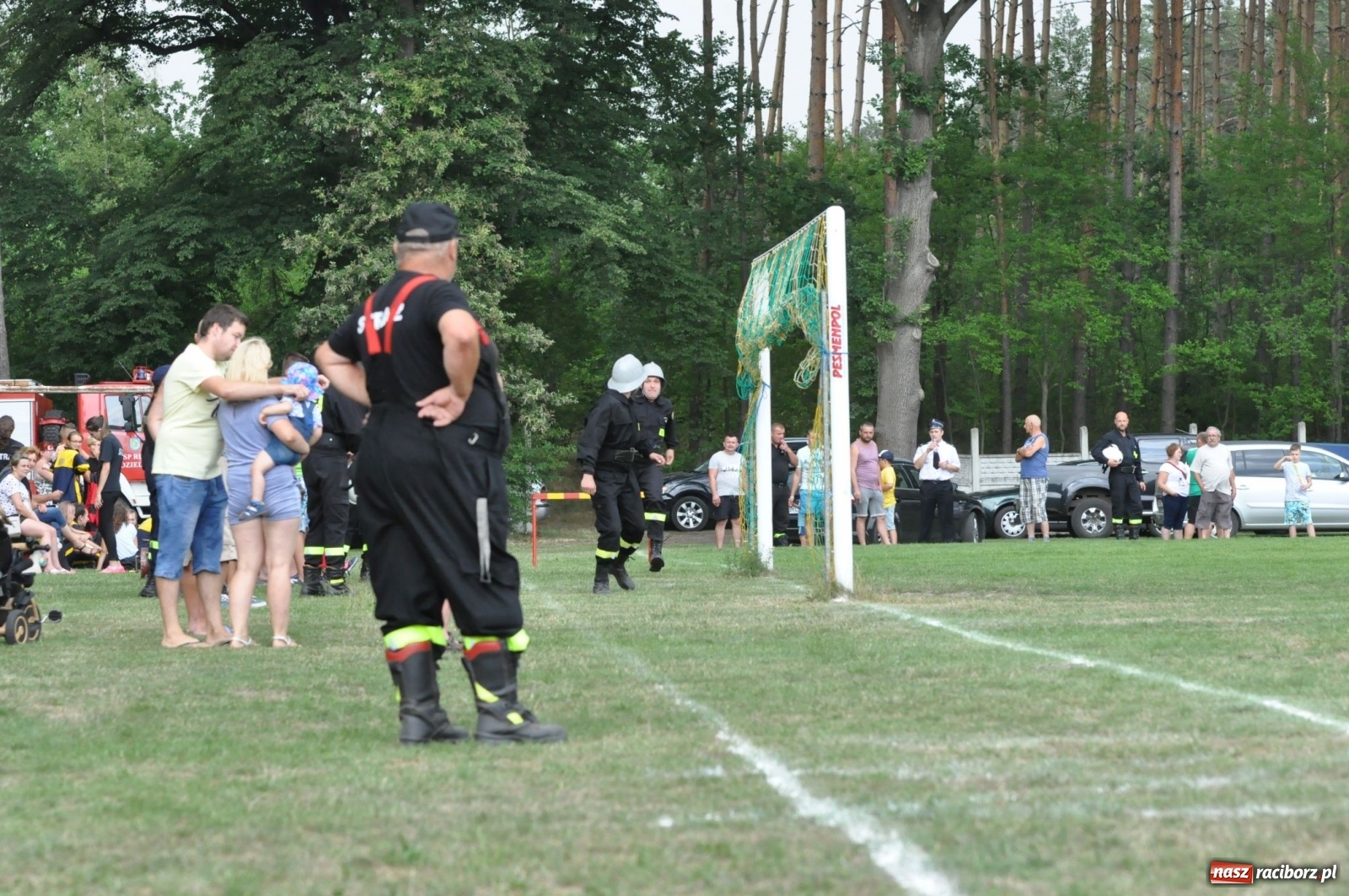 Zdjęcie w galerii na portalu naszraciborz.pl: Budziska o krok przez Rudą. Zawody sportowo-pożarnicze gminy Kuźnia Raciborska [FOTO] i [WIDEO] wiadomości z regionu