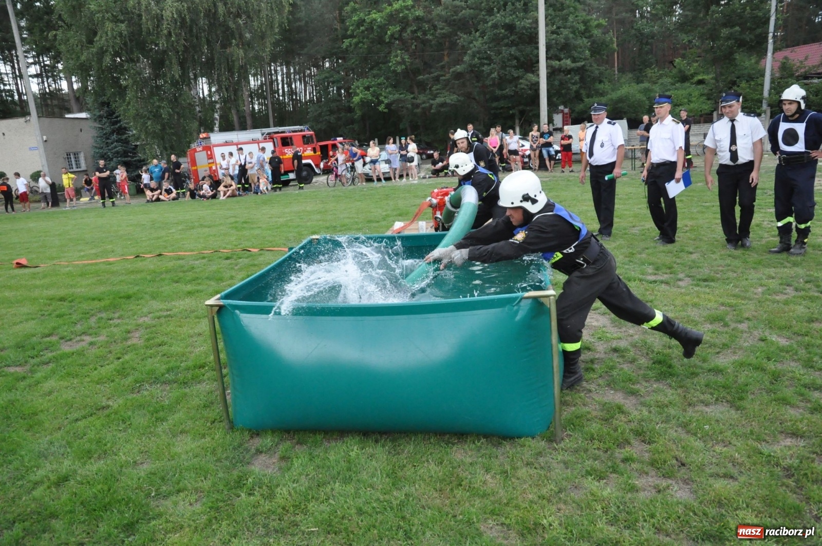 Zdjęcie w galerii na portalu naszraciborz.pl: Budziska o krok przez Rudą. Zawody sportowo-pożarnicze gminy Kuźnia Raciborska [FOTO] i [WIDEO] wiadomości z regionu