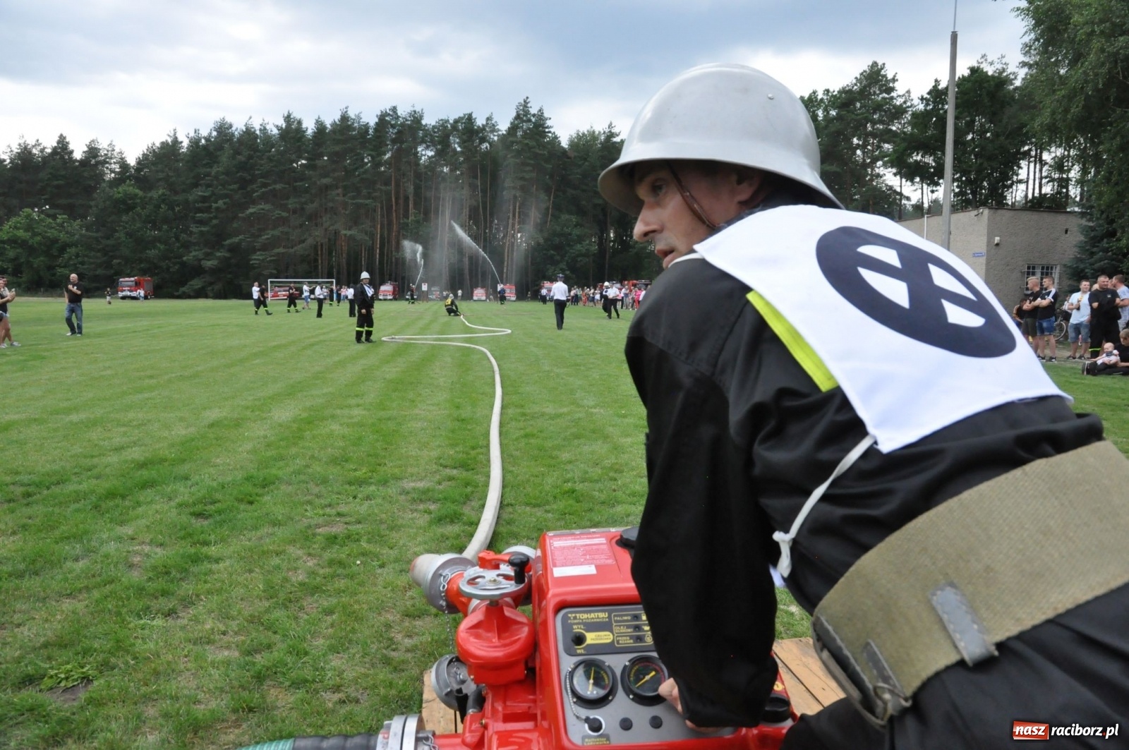 Zdjęcie w galerii na portalu naszraciborz.pl: Budziska o krok przez Rudą. Zawody sportowo-pożarnicze gminy Kuźnia Raciborska [FOTO] i [WIDEO] wiadomości z regionu