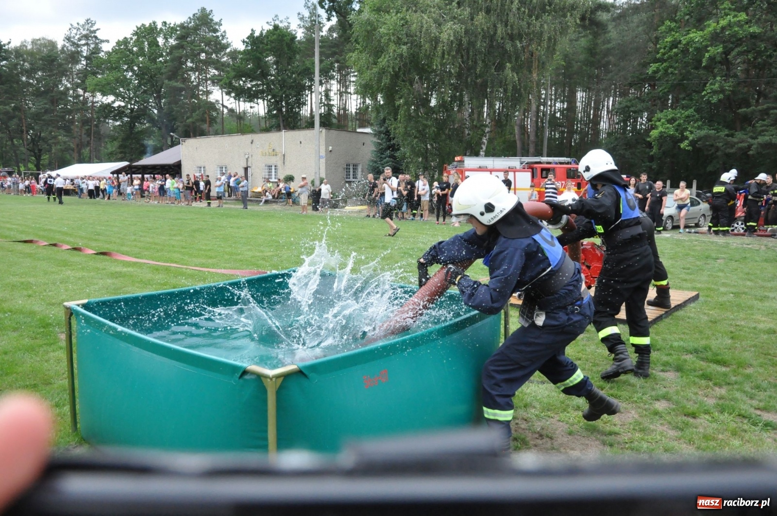 Zdjęcie w galerii na portalu naszraciborz.pl: Budziska o krok przez Rudą. Zawody sportowo-pożarnicze gminy Kuźnia Raciborska [FOTO] i [WIDEO] wiadomości z regionu