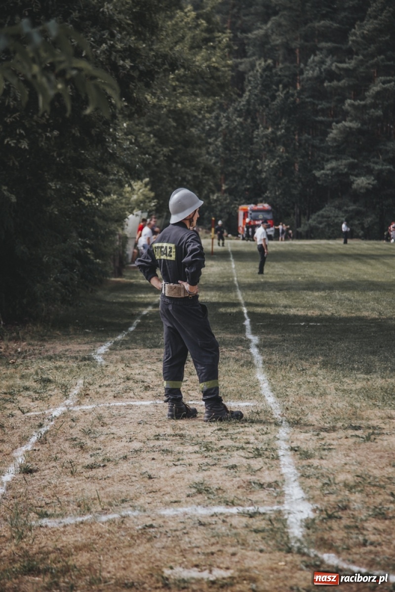 Zdjęcie w galerii na portalu naszraciborz.pl: Budziska o krok przez Rudą. Zawody sportowo-pożarnicze gminy Kuźnia Raciborska [FOTO] i [WIDEO] wiadomości z regionu