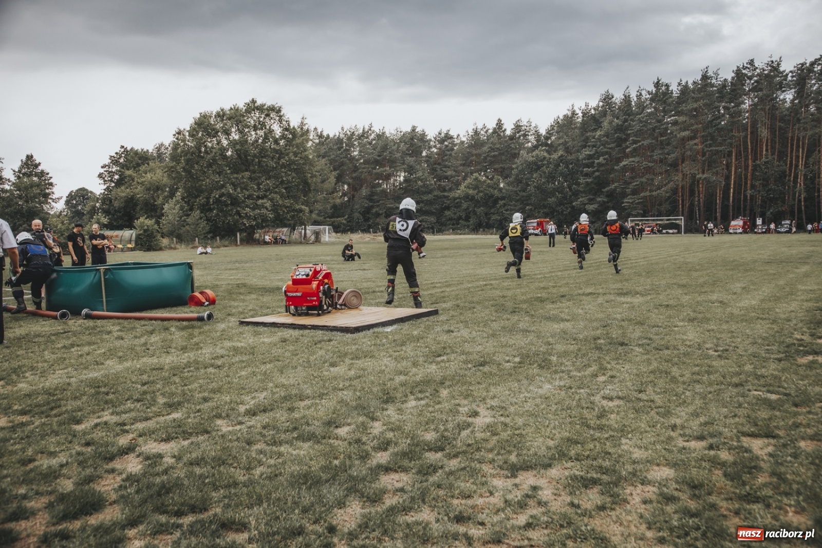 Zdjęcie w galerii na portalu naszraciborz.pl: Budziska o krok przez Rudą. Zawody sportowo-pożarnicze gminy Kuźnia Raciborska [FOTO] i [WIDEO] wiadomości z regionu