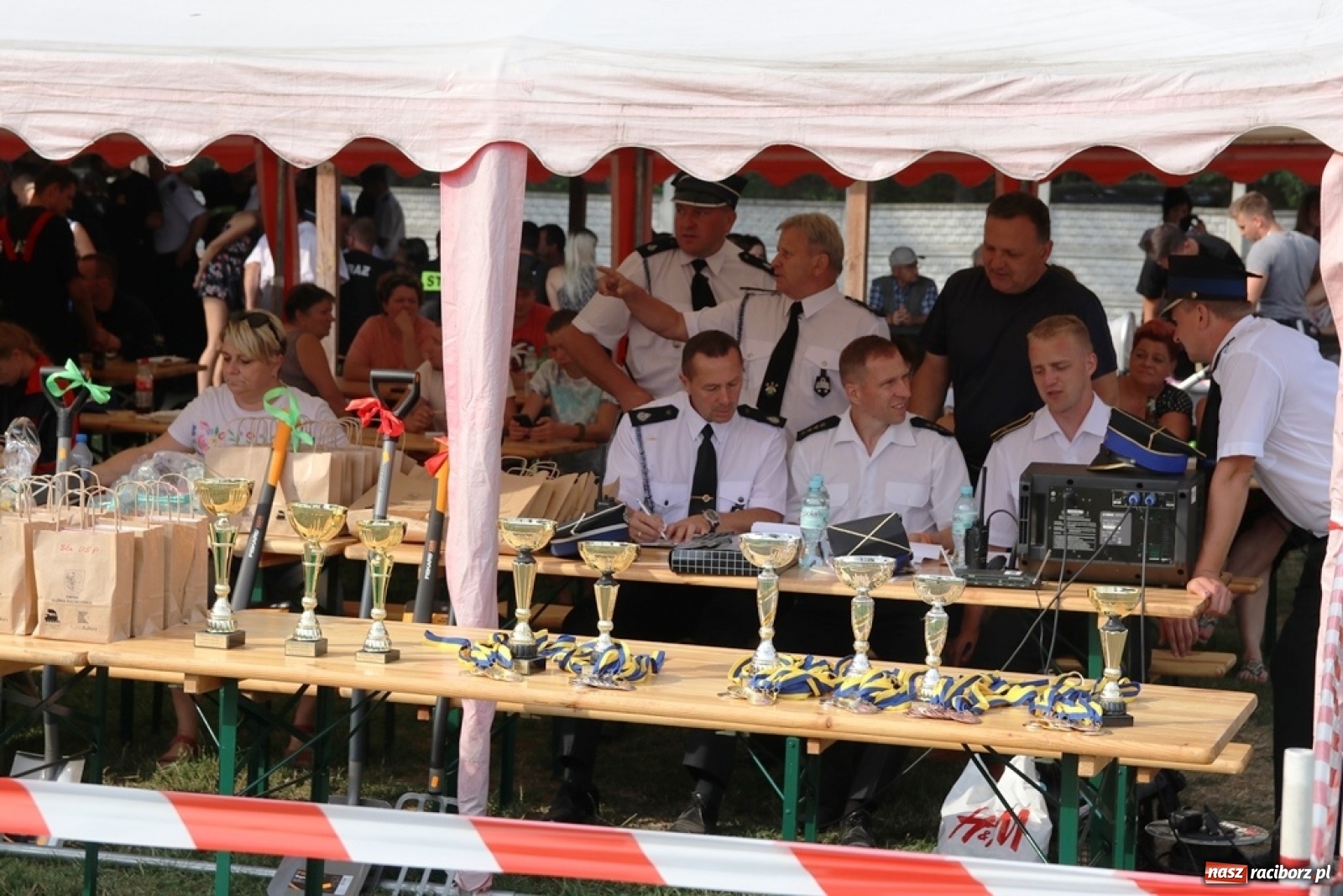 Zdjęcie w galerii na portalu naszraciborz.pl: Budziska o krok przez Rudą. Zawody sportowo-pożarnicze gminy Kuźnia Raciborska [FOTO] i [WIDEO] wiadomości z regionu