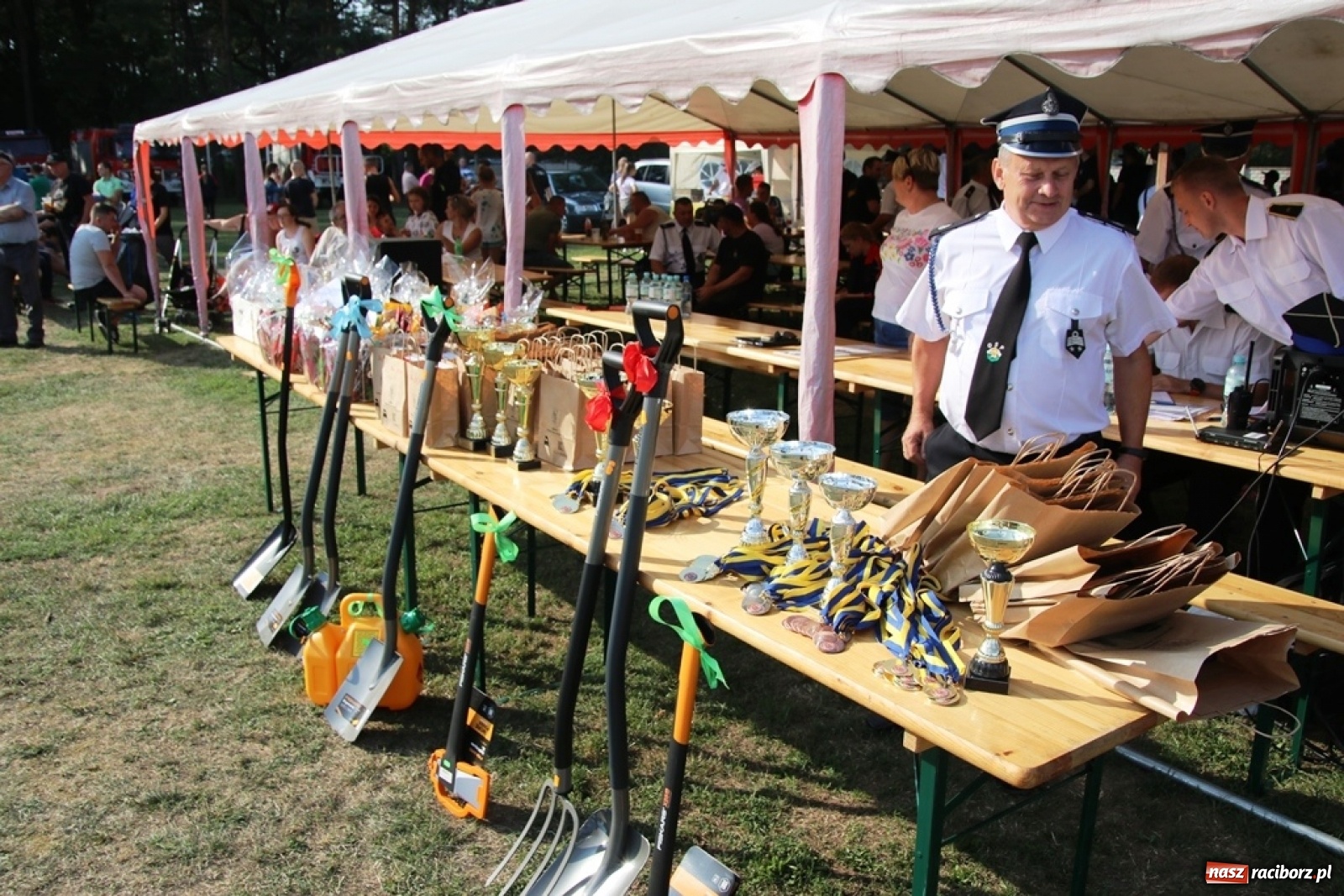 Zdjęcie w galerii na portalu naszraciborz.pl: Budziska o krok przez Rudą. Zawody sportowo-pożarnicze gminy Kuźnia Raciborska [FOTO] i [WIDEO] wiadomości z regionu