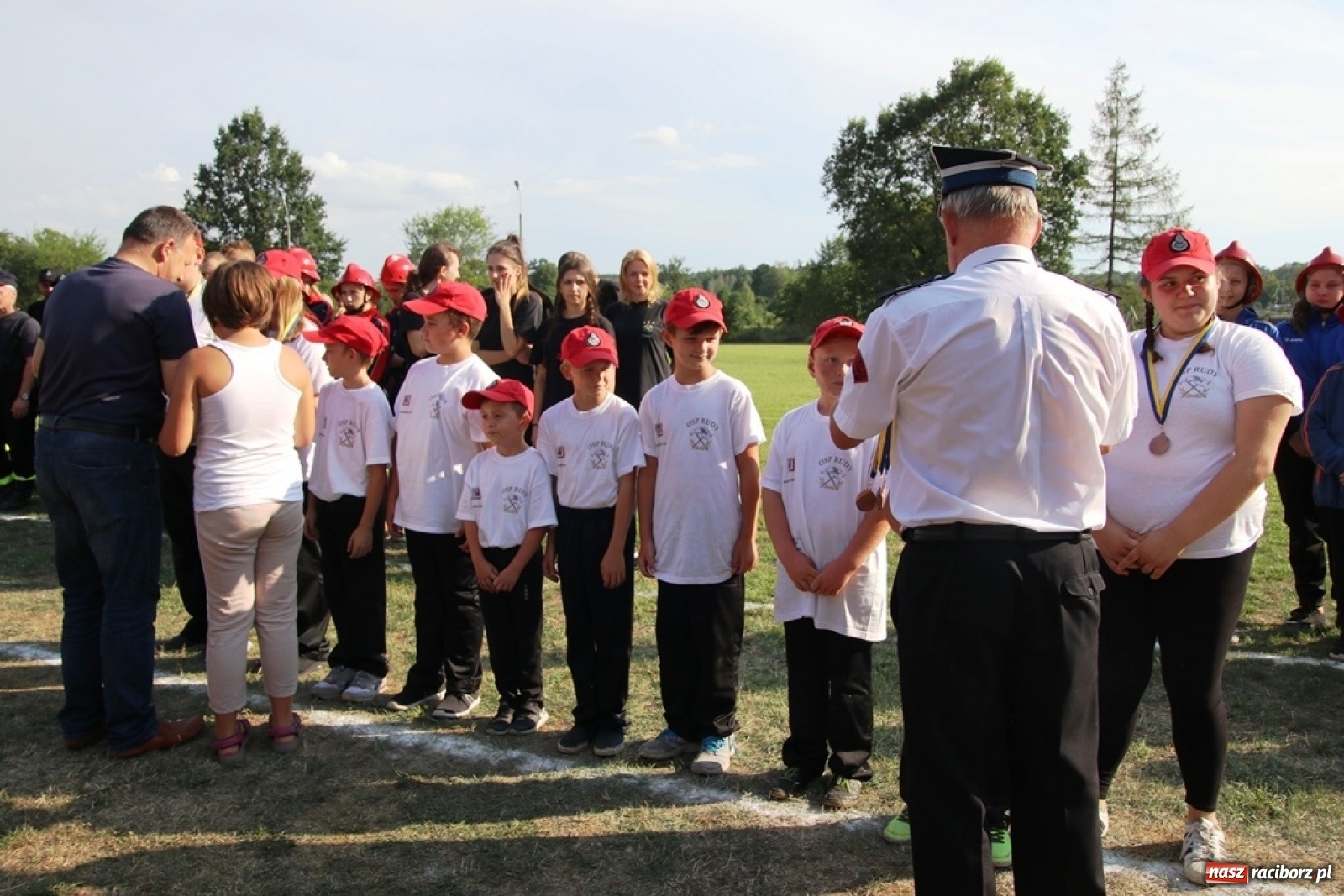 Zdjęcie w galerii na portalu naszraciborz.pl: Budziska o krok przez Rudą. Zawody sportowo-pożarnicze gminy Kuźnia Raciborska [FOTO] i [WIDEO] wiadomości z regionu