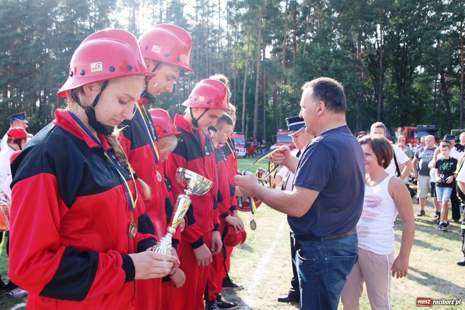 Zdjęcie w galerii na portalu naszraciborz.pl: Budziska o krok przez Rudą. Zawody sportowo-pożarnicze gminy Kuźnia Raciborska [FOTO] i [WIDEO] wiadomości z regionu