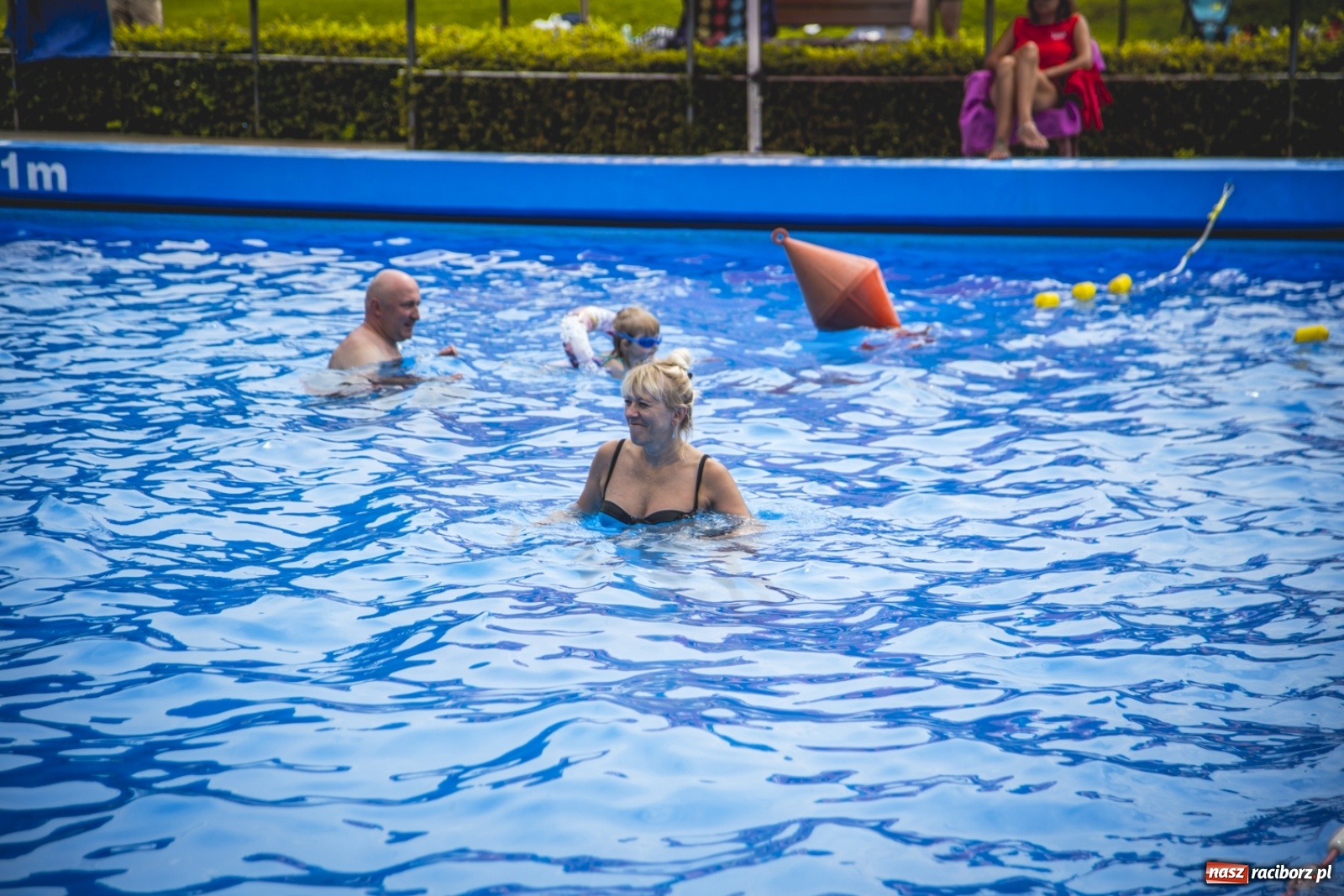 Zdjęcie w galerii na portalu naszraciborz.pl: To już ostatni sezon basenu w Szymocicach wiadomości z regionu