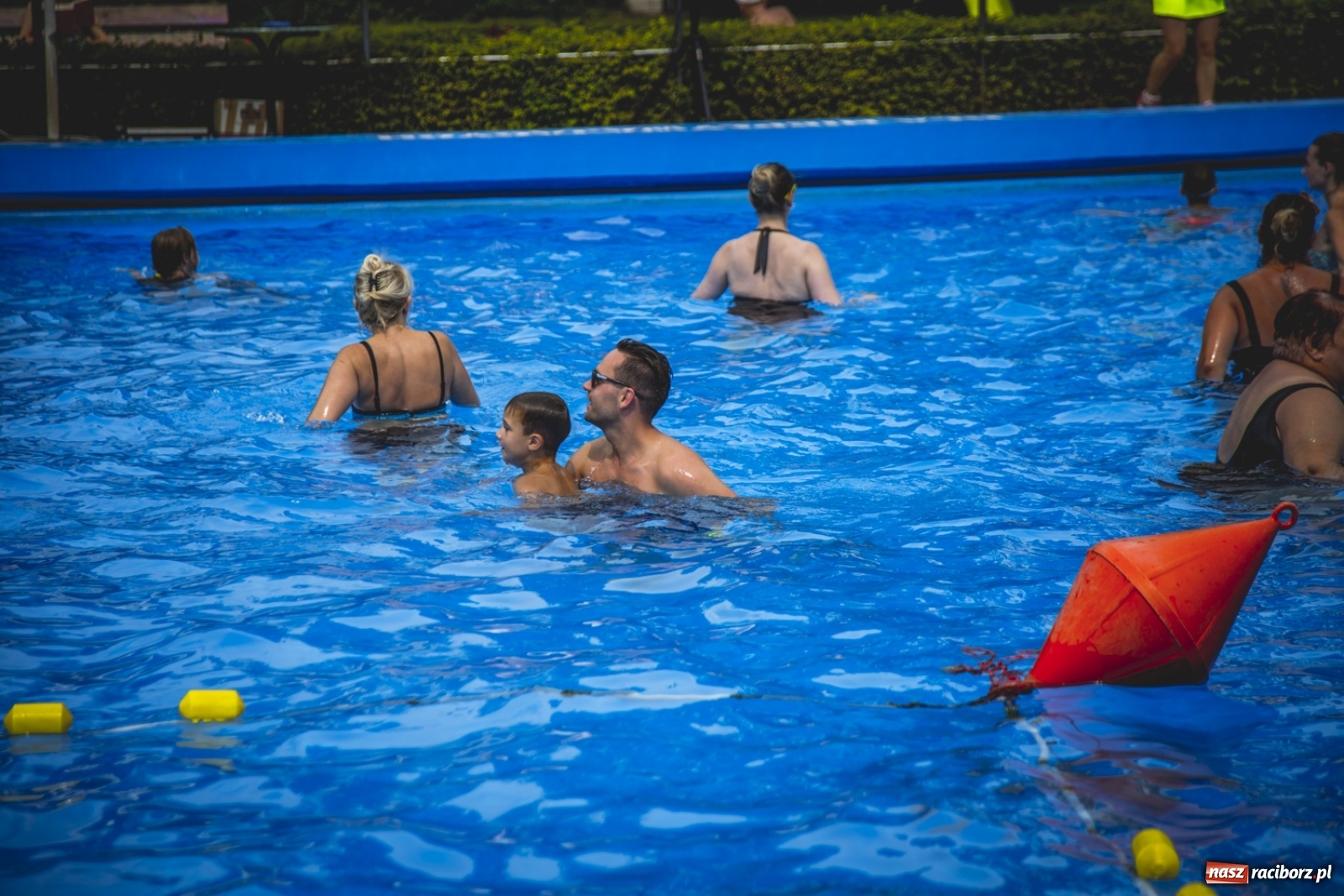 Zdjęcie w galerii na portalu naszraciborz.pl: To już ostatni sezon basenu w Szymocicach wiadomości z regionu