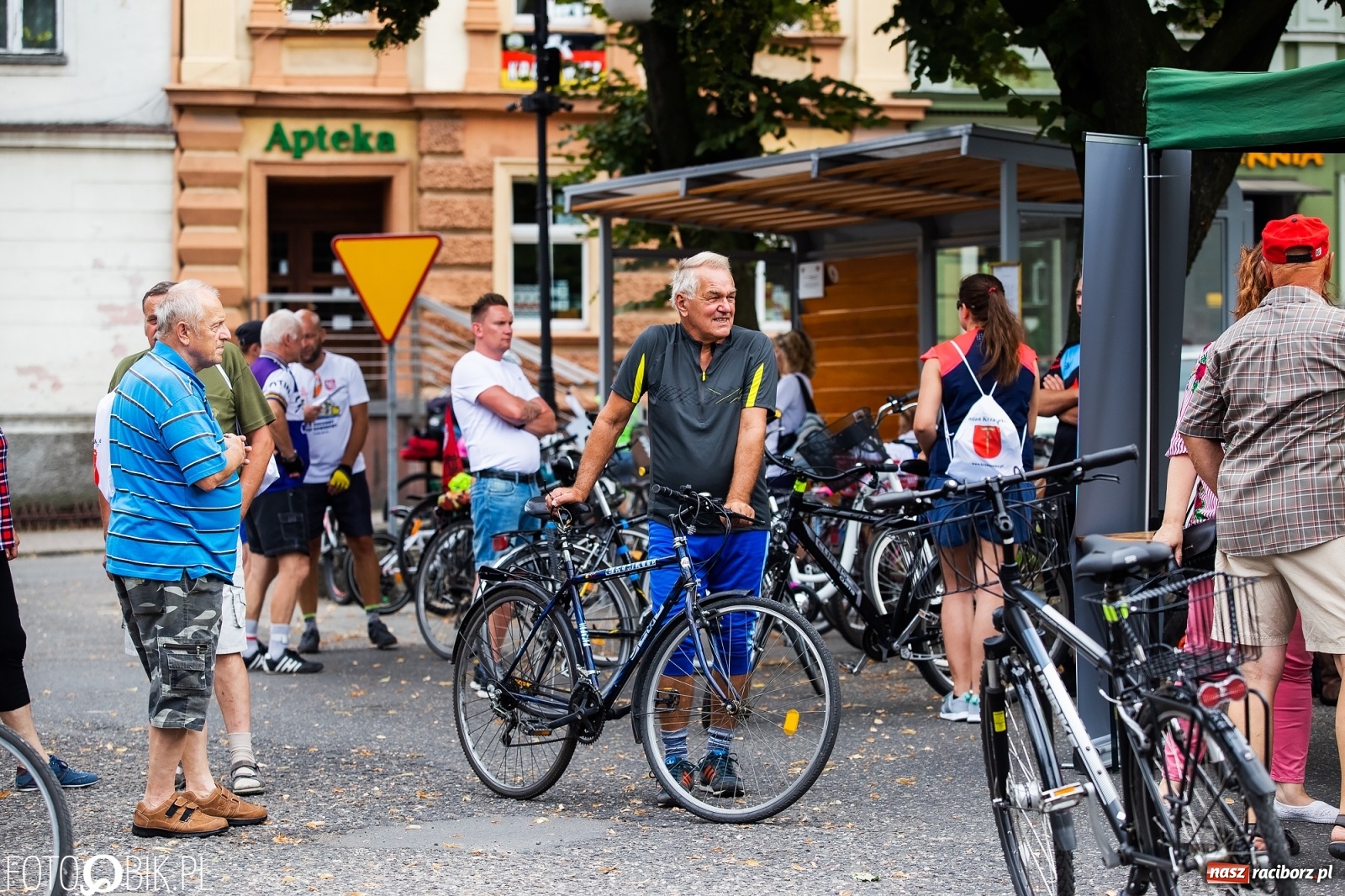 Zdjęcie w galerii na portalu naszraciborz.pl: Tropem zjaw na rowerze. Rajd rowerowy w Krzanowicach wiadomości z regionu