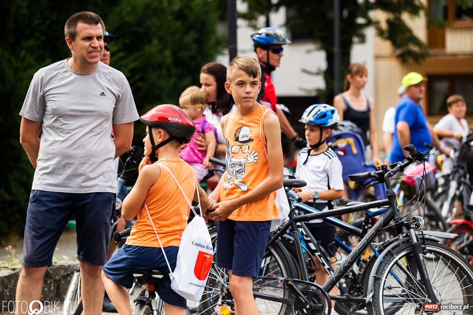 Zdjęcie w galerii na portalu naszraciborz.pl: Tropem zjaw na rowerze. Rajd rowerowy w Krzanowicach wiadomości z regionu