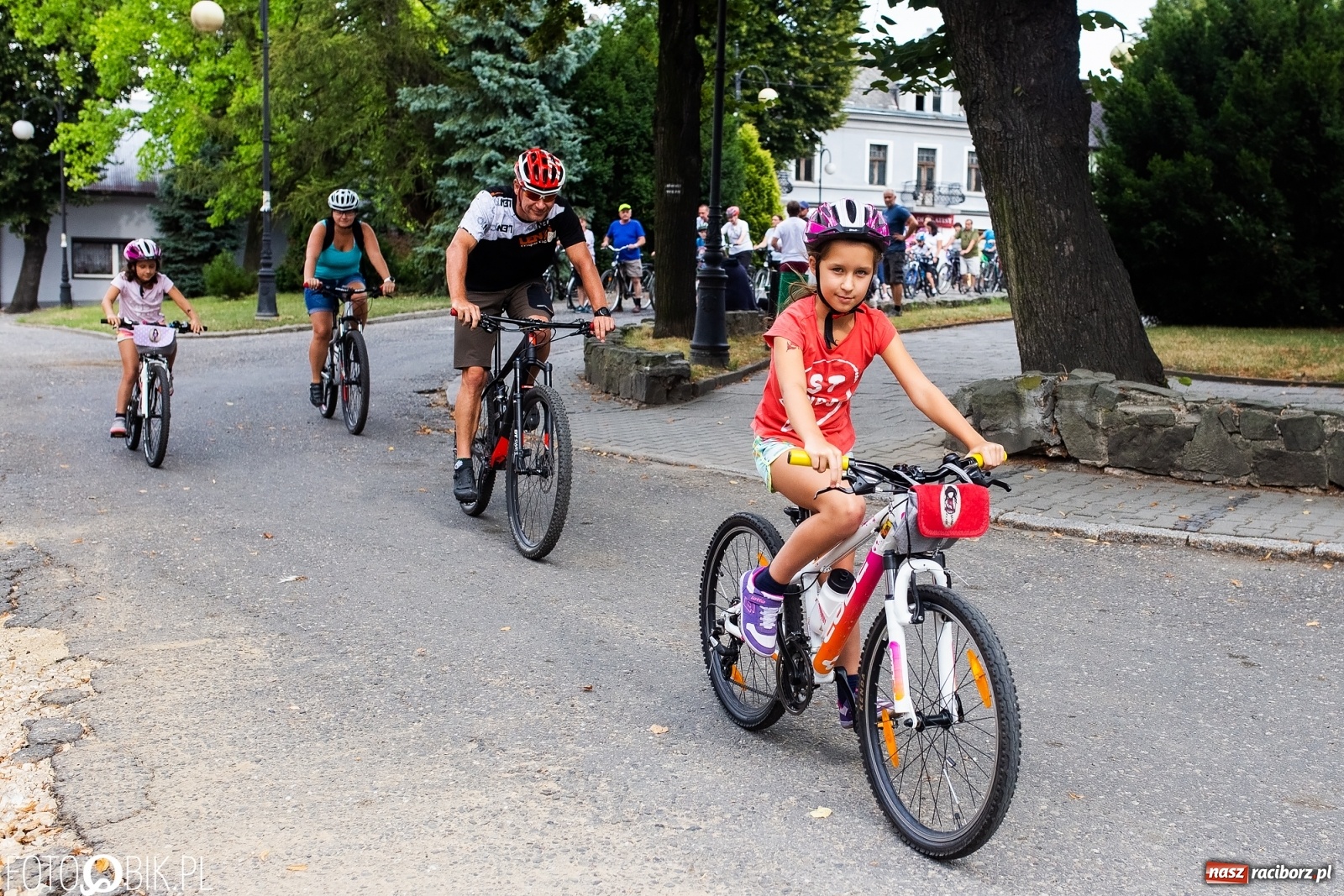 Zdjęcie w galerii na portalu naszraciborz.pl: Tropem zjaw na rowerze. Rajd rowerowy w Krzanowicach wiadomości z regionu