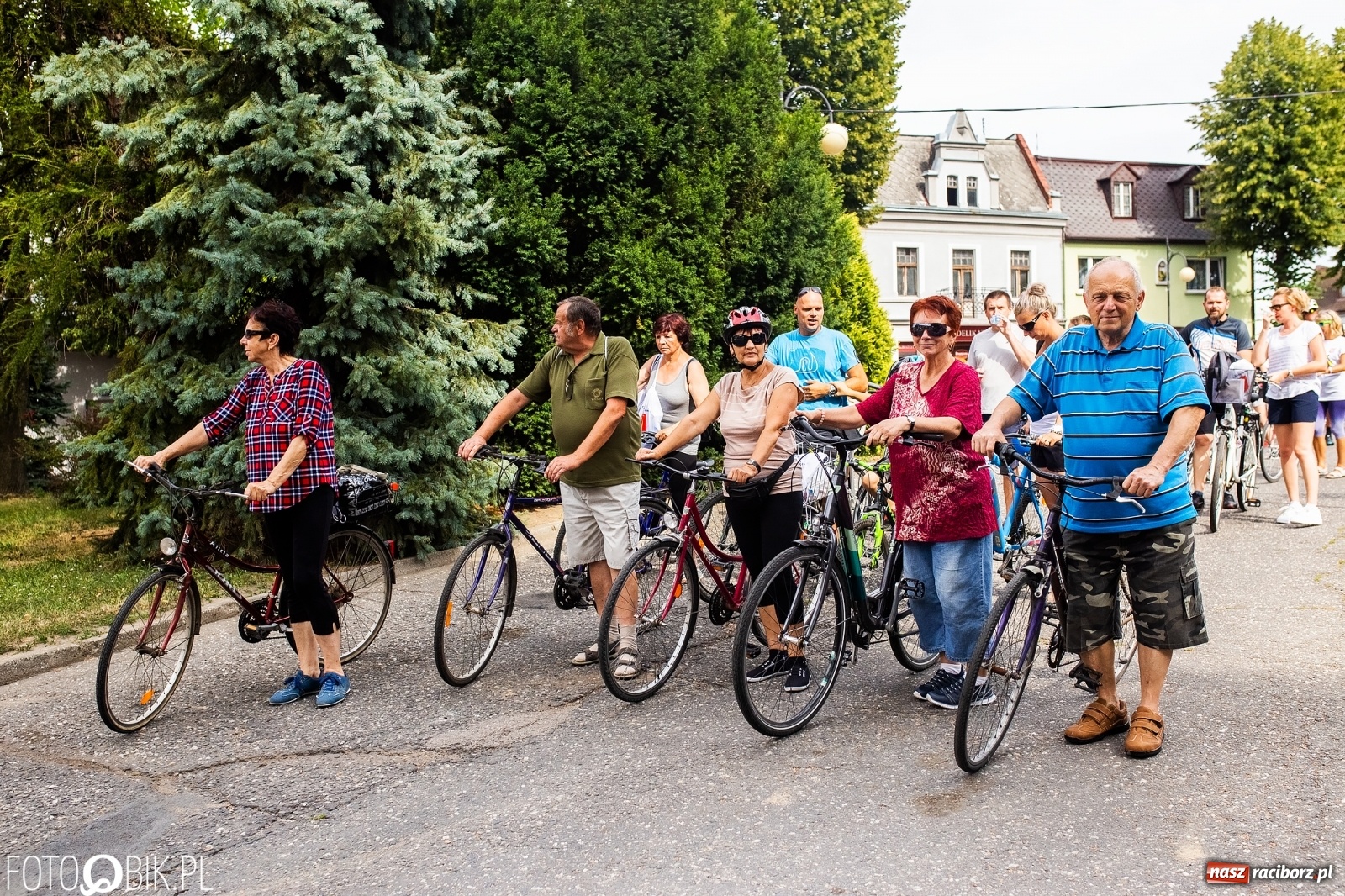 Zdjęcie w galerii na portalu naszraciborz.pl: Tropem zjaw na rowerze. Rajd rowerowy w Krzanowicach wiadomości z regionu