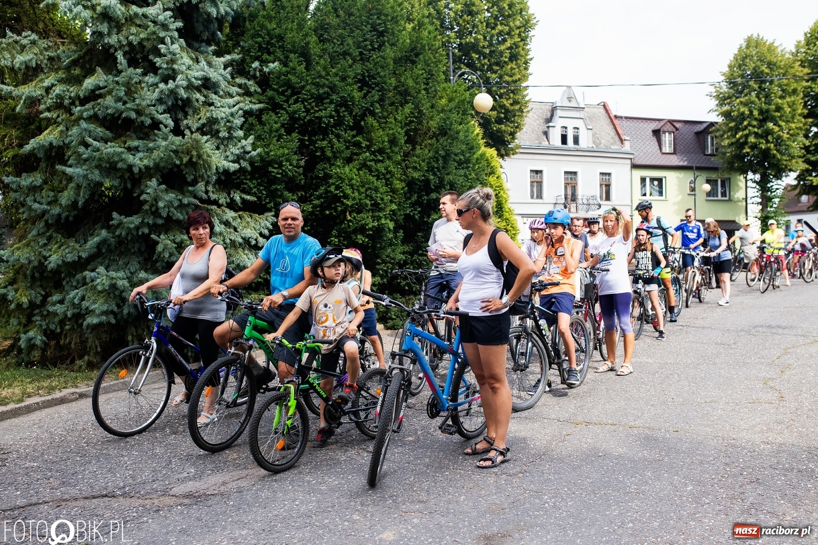 Zdjęcie w galerii na portalu naszraciborz.pl: Tropem zjaw na rowerze. Rajd rowerowy w Krzanowicach wiadomości z regionu