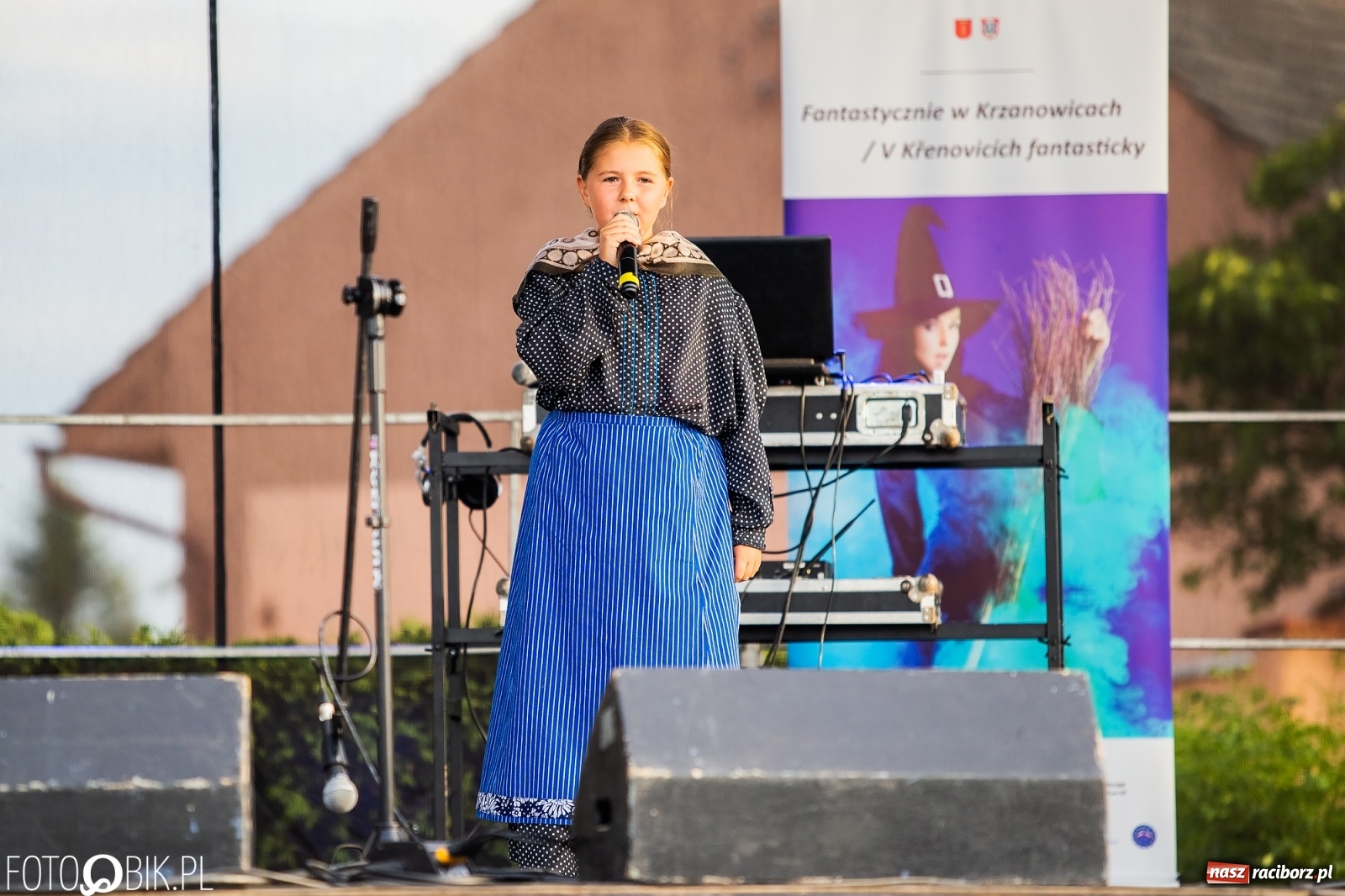 Zdjęcie w galerii na portalu naszraciborz.pl: Fantastycznie w Krzanowicach. Dwudniowe święto miasta rozpoczęte rytmami disco-polo wiadomości z regionu