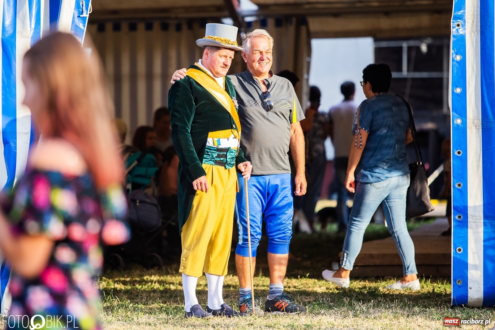 Zdjęcie w galerii na portalu naszraciborz.pl: Fantastycznie w Krzanowicach. Dwudniowe święto miasta rozpoczęte rytmami disco-polo wiadomości z regionu