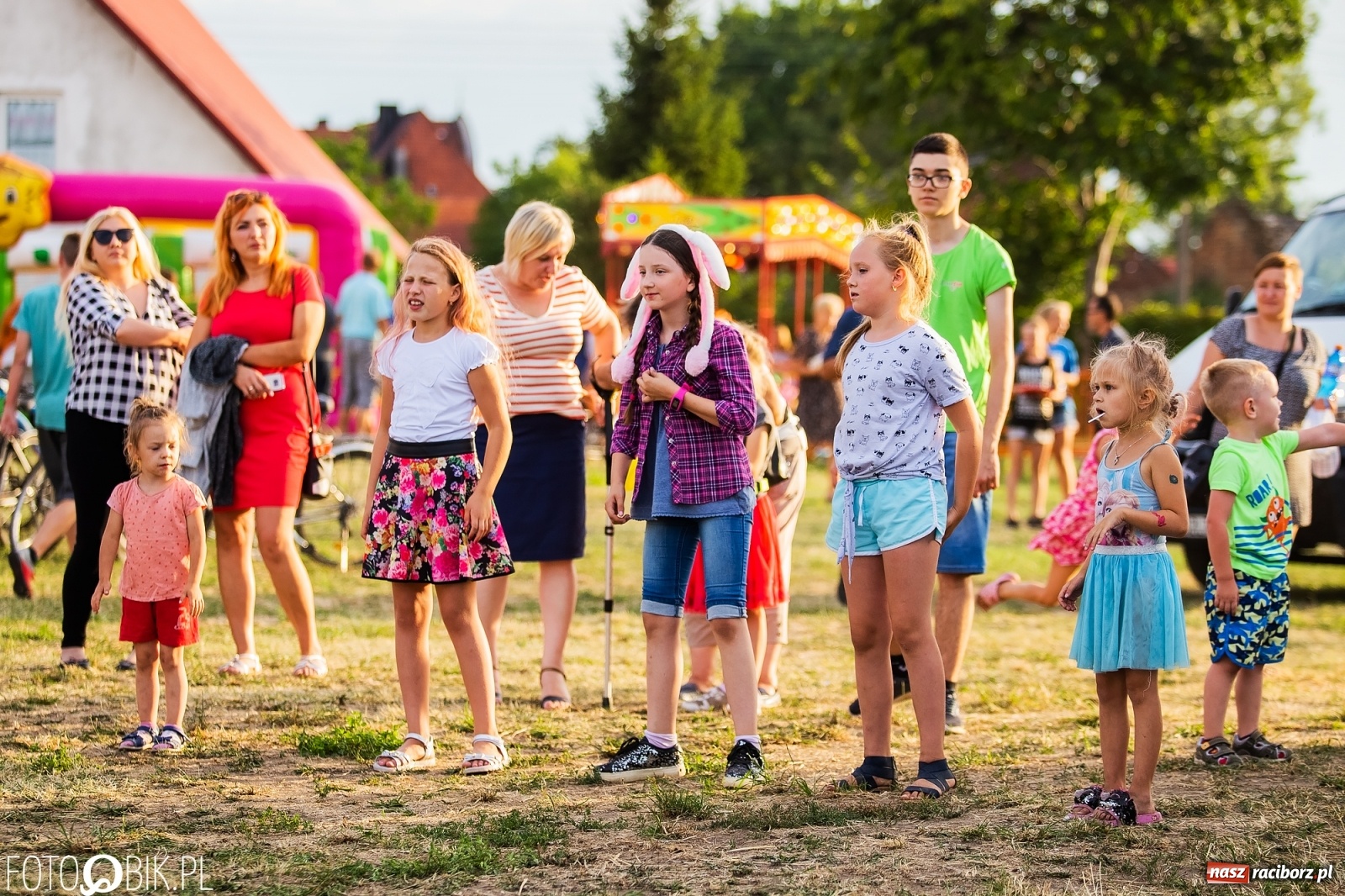 Zdjęcie w galerii na portalu naszraciborz.pl: Fantastycznie w Krzanowicach. Dwudniowe święto miasta rozpoczęte rytmami disco-polo wiadomości z regionu