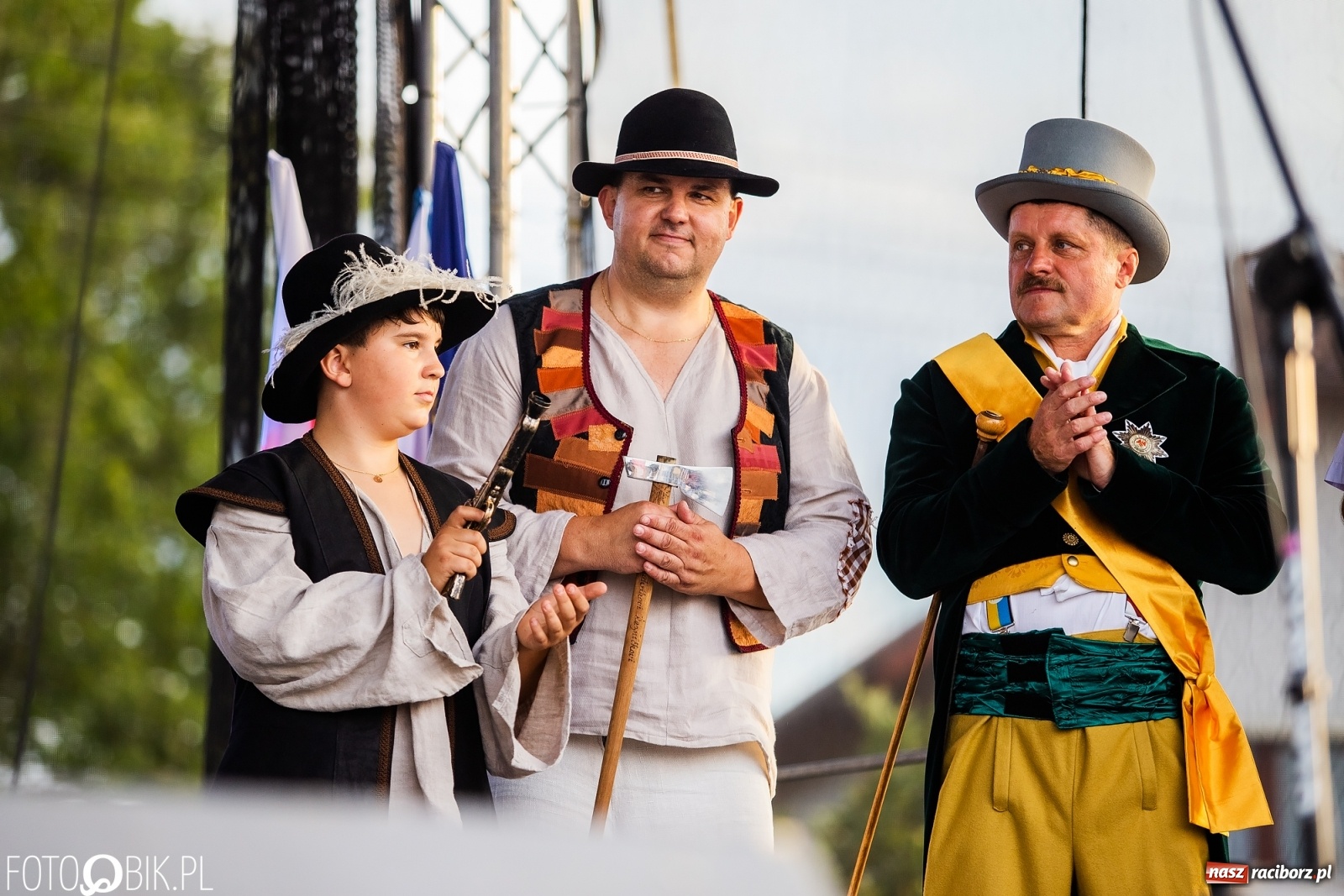 Zdjęcie w galerii na portalu naszraciborz.pl: Fantastycznie w Krzanowicach. Dwudniowe święto miasta rozpoczęte rytmami disco-polo wiadomości z regionu