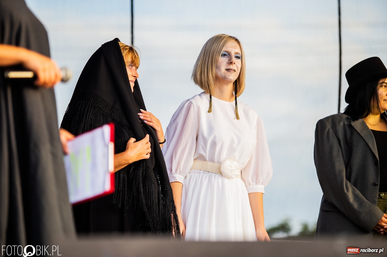 Zdjęcie w galerii na portalu naszraciborz.pl: Fantastycznie w Krzanowicach. Dwudniowe święto miasta rozpoczęte rytmami disco-polo wiadomości z regionu