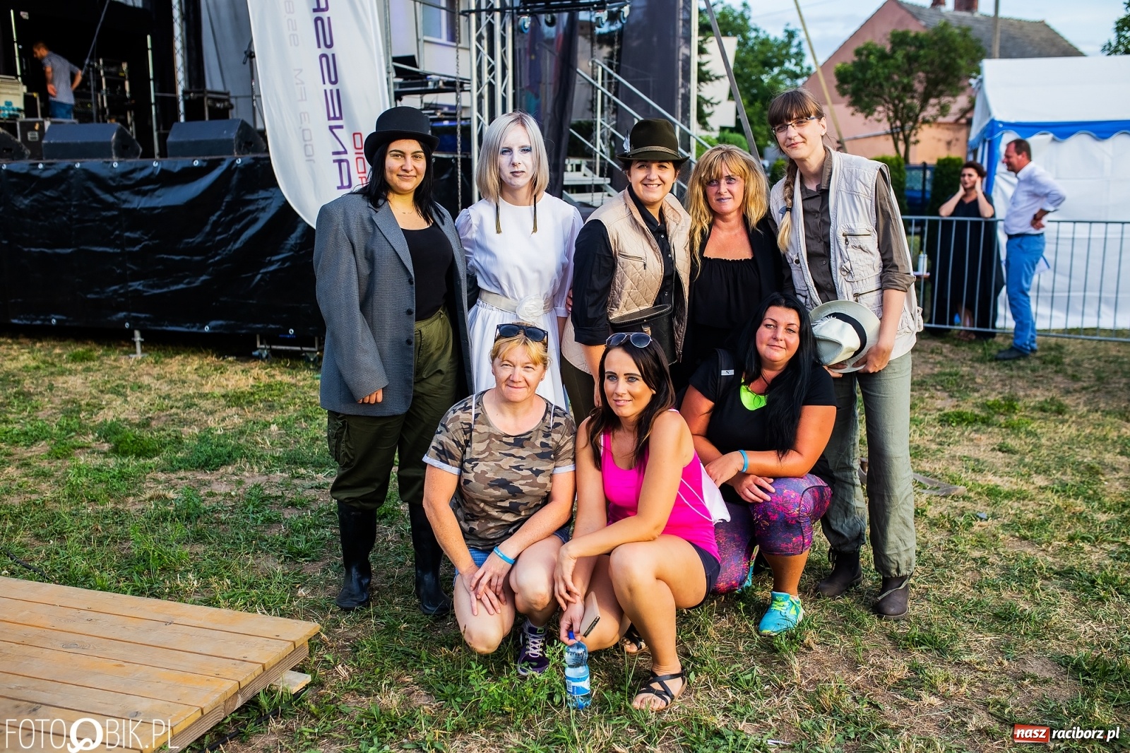 Zdjęcie w galerii na portalu naszraciborz.pl: Fantastycznie w Krzanowicach. Dwudniowe święto miasta rozpoczęte rytmami disco-polo wiadomości z regionu
