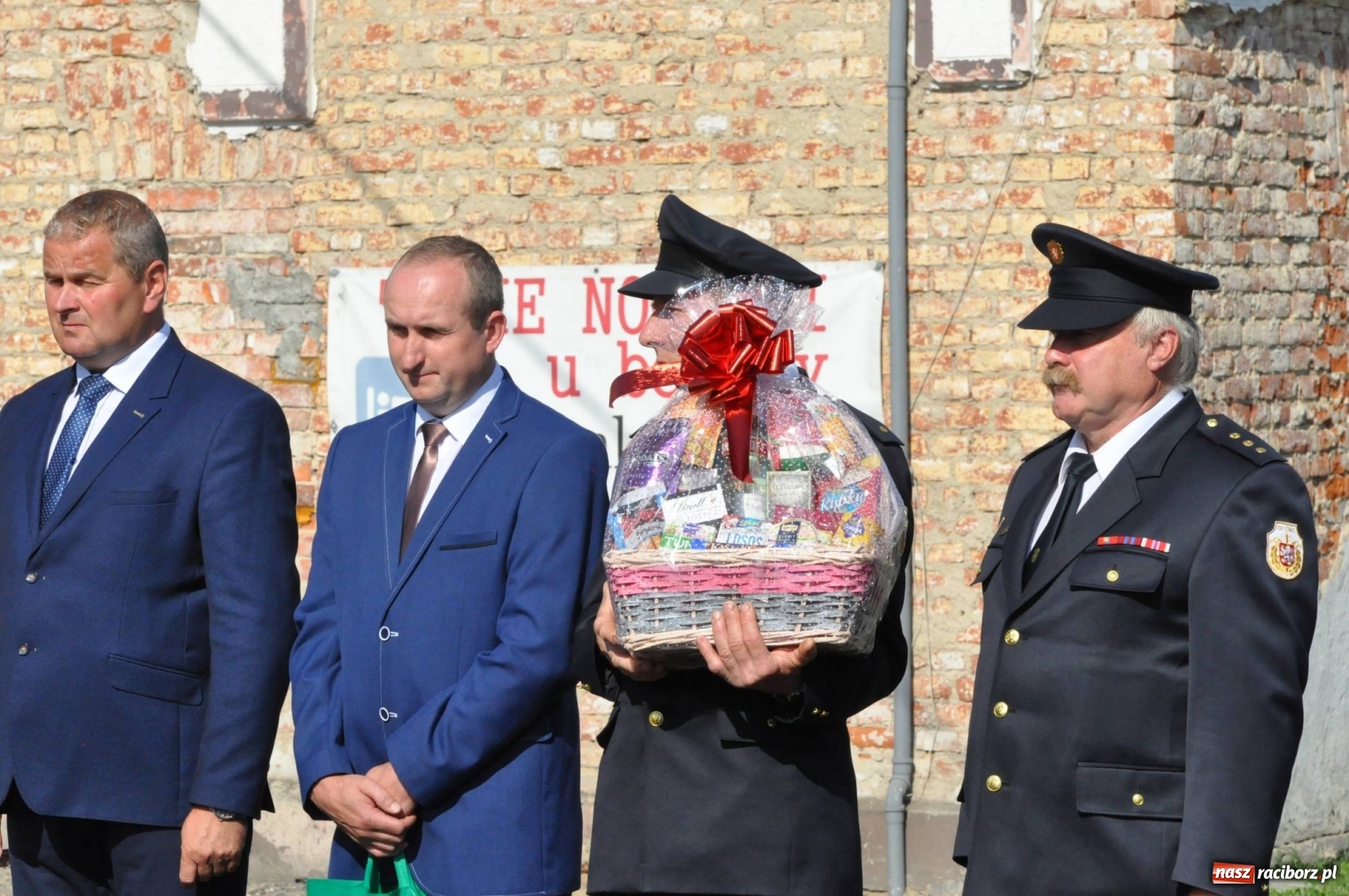 Zdjęcie w galerii na portalu naszraciborz.pl: Nowa remiza, nowy wóz. Wymarzone 130. urodziny OSP Maków [FOTO] i [WIDEO] wiadomości z regionu