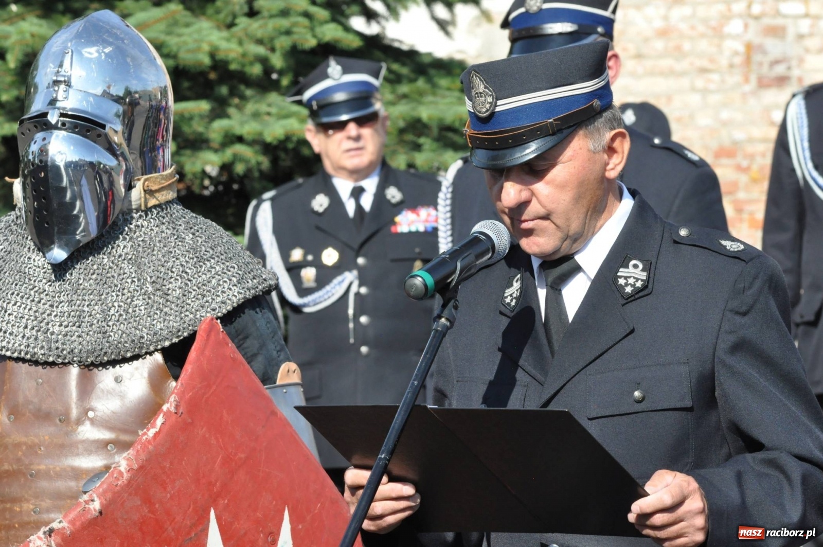 Zdjęcie w galerii na portalu naszraciborz.pl: Nowa remiza, nowy wóz. Wymarzone 130. urodziny OSP Maków [FOTO] i [WIDEO] wiadomości z regionu