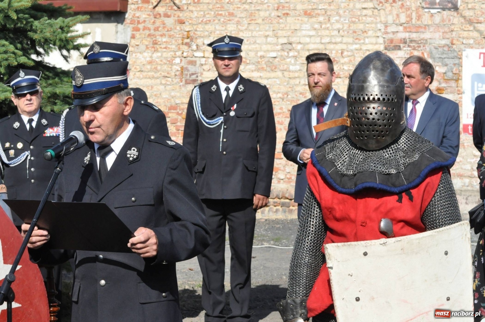 Zdjęcie w galerii na portalu naszraciborz.pl: Nowa remiza, nowy wóz. Wymarzone 130. urodziny OSP Maków [FOTO] i [WIDEO] wiadomości z regionu