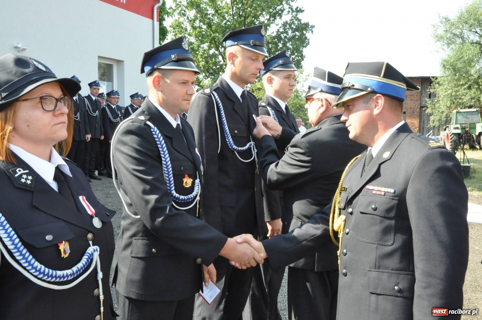 Zdjęcie w galerii na portalu naszraciborz.pl: Nowa remiza, nowy wóz. Wymarzone 130. urodziny OSP Maków [FOTO] i [WIDEO] wiadomości z regionu