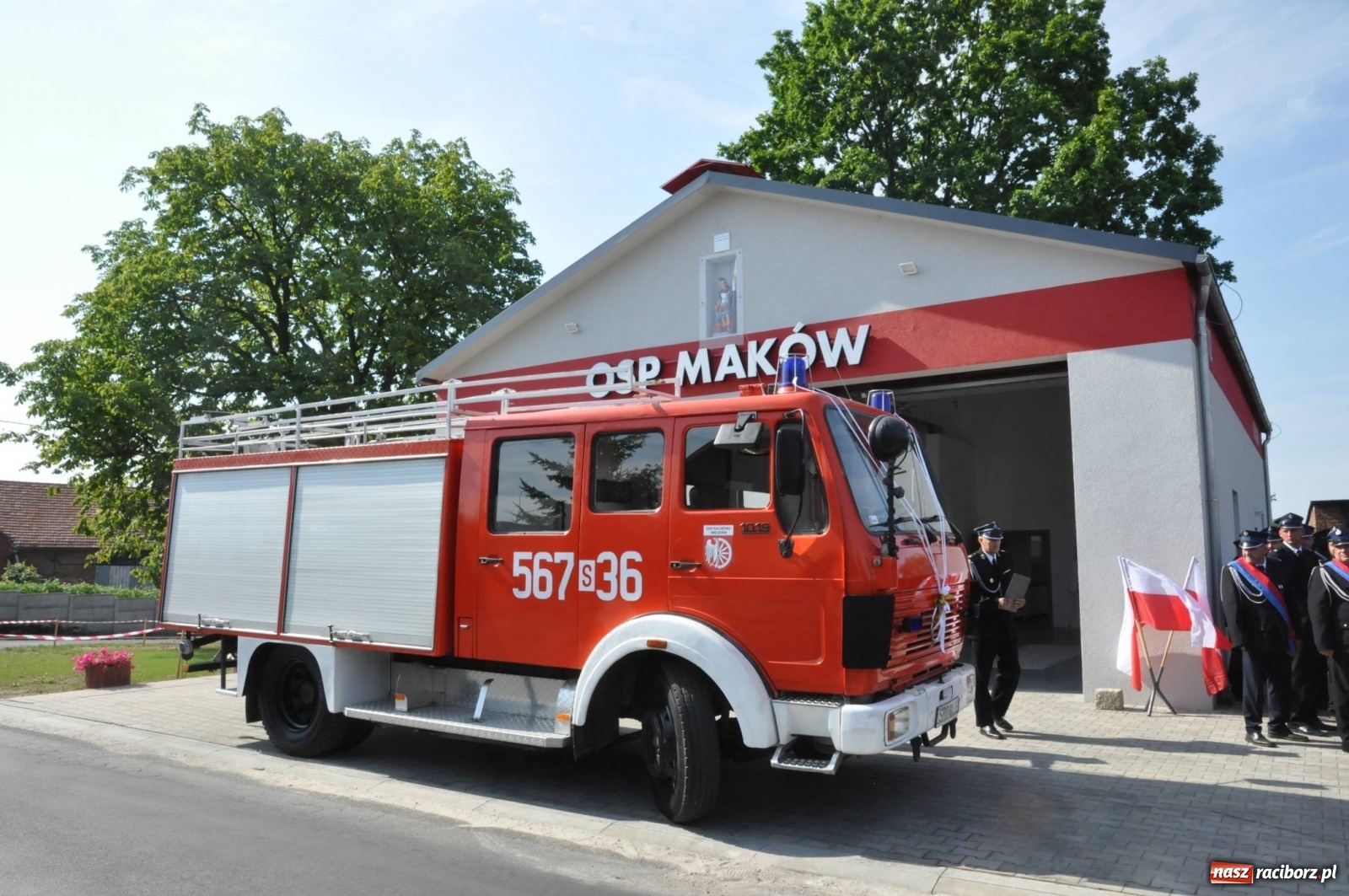 Zdjęcie w galerii na portalu naszraciborz.pl: Nowa remiza, nowy wóz. Wymarzone 130. urodziny OSP Maków [FOTO] i [WIDEO] wiadomości z regionu