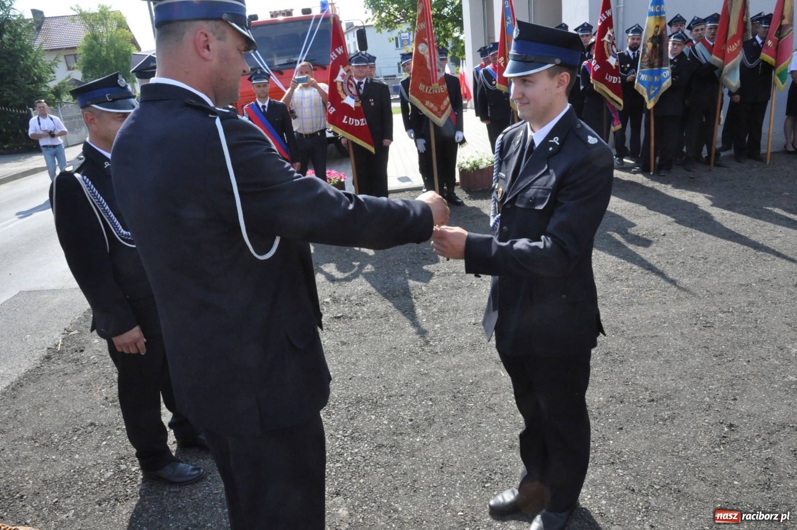 Zdjęcie w galerii na portalu naszraciborz.pl: Nowa remiza, nowy wóz. Wymarzone 130. urodziny OSP Maków [FOTO] i [WIDEO] wiadomości z regionu