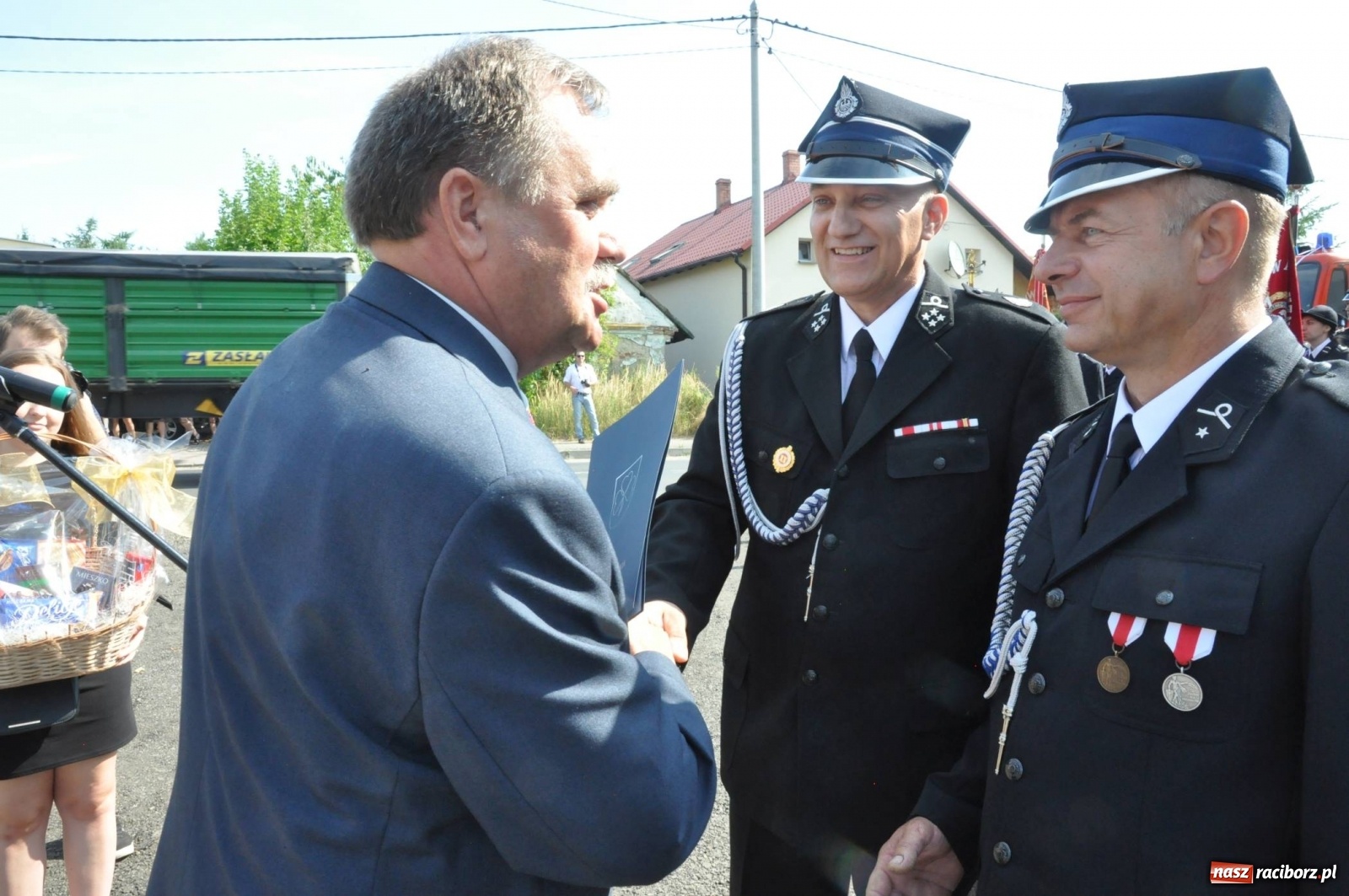 Zdjęcie w galerii na portalu naszraciborz.pl: Nowa remiza, nowy wóz. Wymarzone 130. urodziny OSP Maków [FOTO] i [WIDEO] wiadomości z regionu