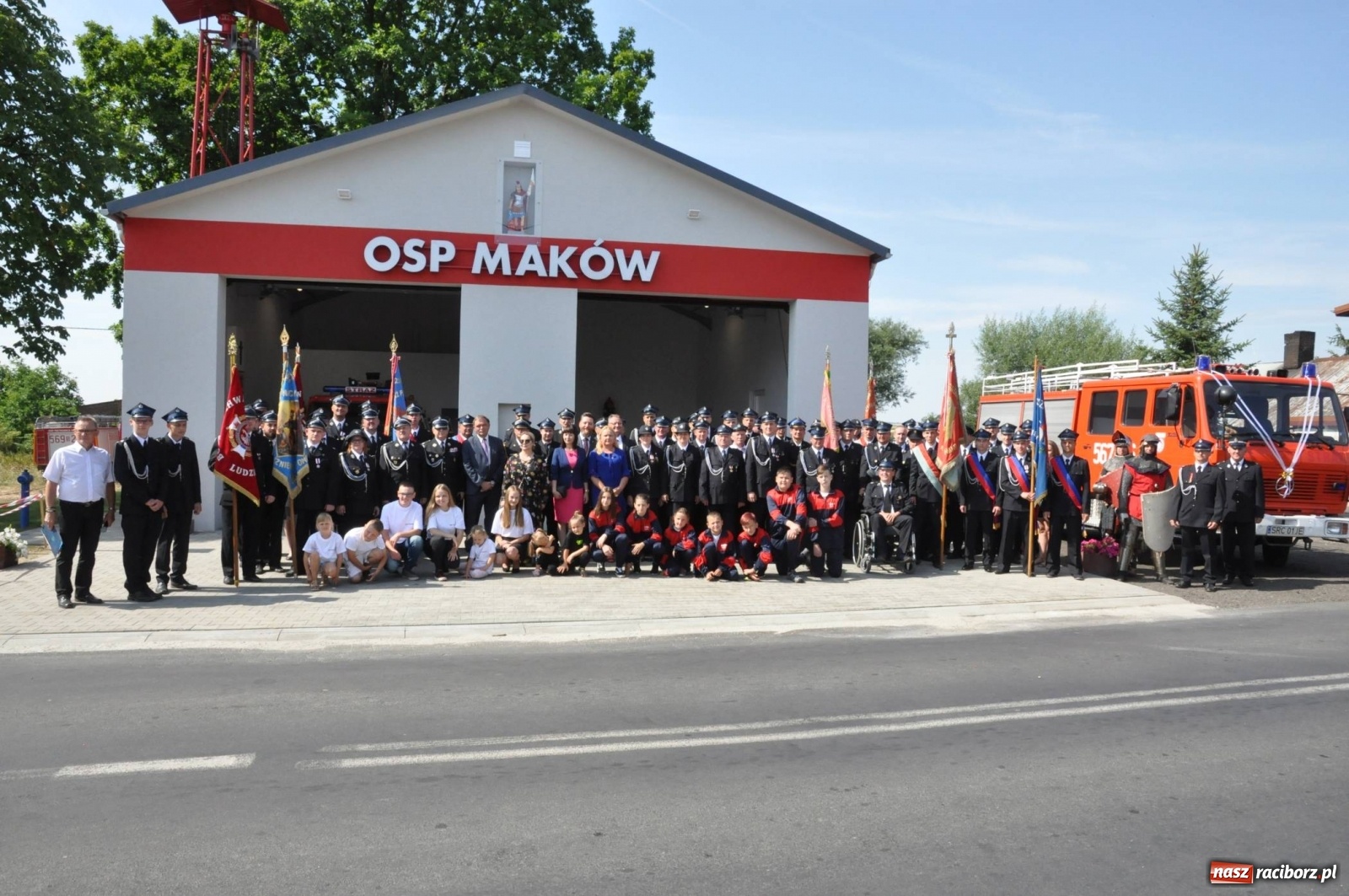Zdjęcie w galerii na portalu naszraciborz.pl: Nowa remiza, nowy wóz. Wymarzone 130. urodziny OSP Maków [FOTO] i [WIDEO] wiadomości z regionu