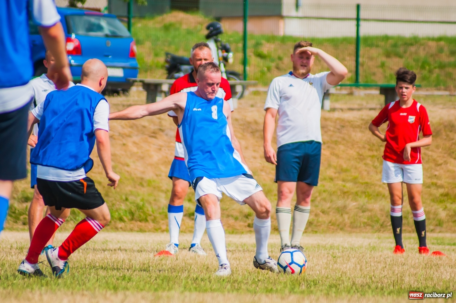 Zdjęcie w galerii na portalu naszraciborz.pl: Festynowe granie o Puchar Prezesa w Brzeziu [FOTO] wiadomości z regionu