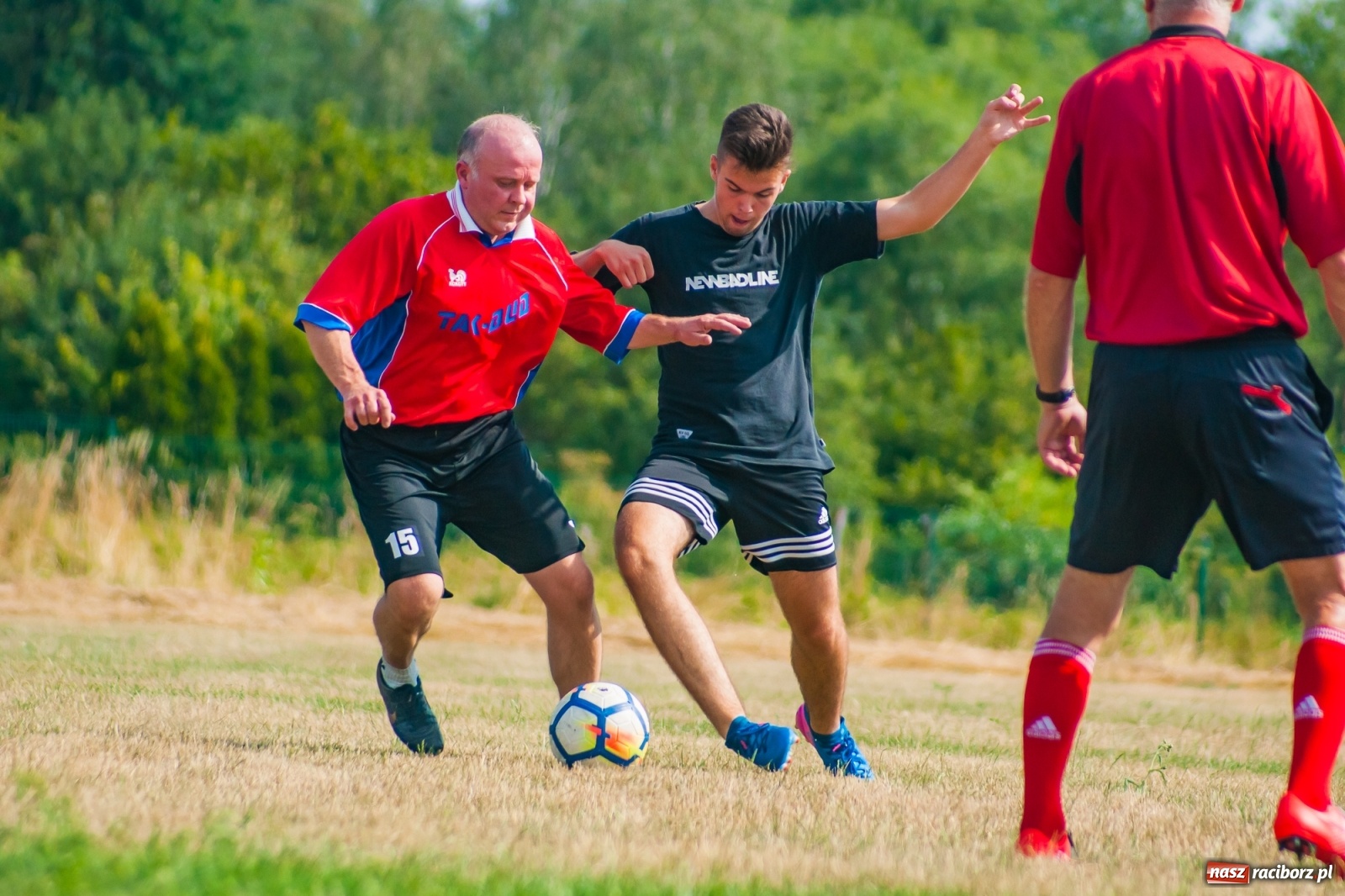 Zdjęcie w galerii na portalu naszraciborz.pl: Festynowe granie o Puchar Prezesa w Brzeziu [FOTO] wiadomości z regionu