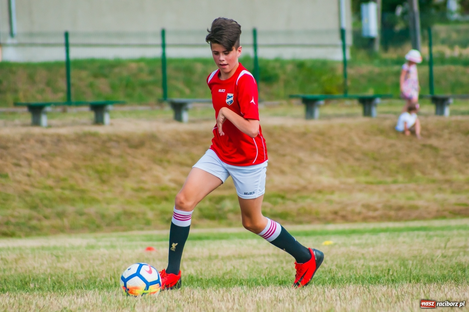 Zdjęcie w galerii na portalu naszraciborz.pl: Festynowe granie o Puchar Prezesa w Brzeziu [FOTO] wiadomości z regionu