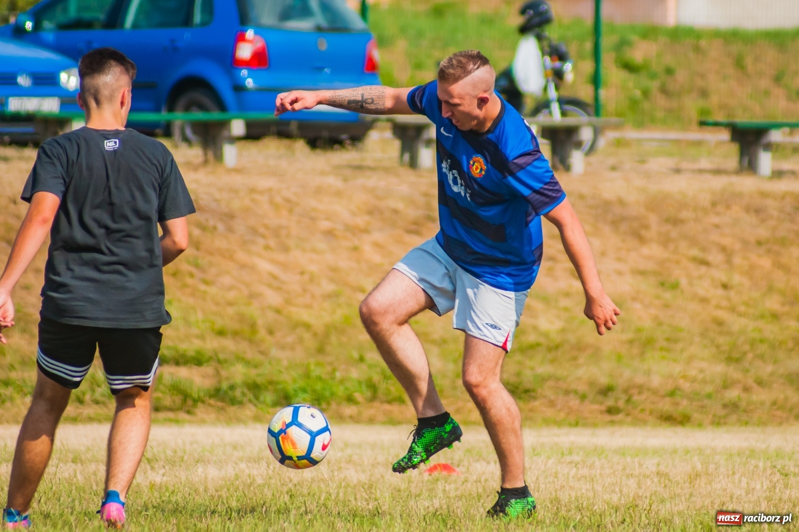 Zdjęcie w galerii na portalu naszraciborz.pl: Festynowe granie o Puchar Prezesa w Brzeziu [FOTO] wiadomości z regionu
