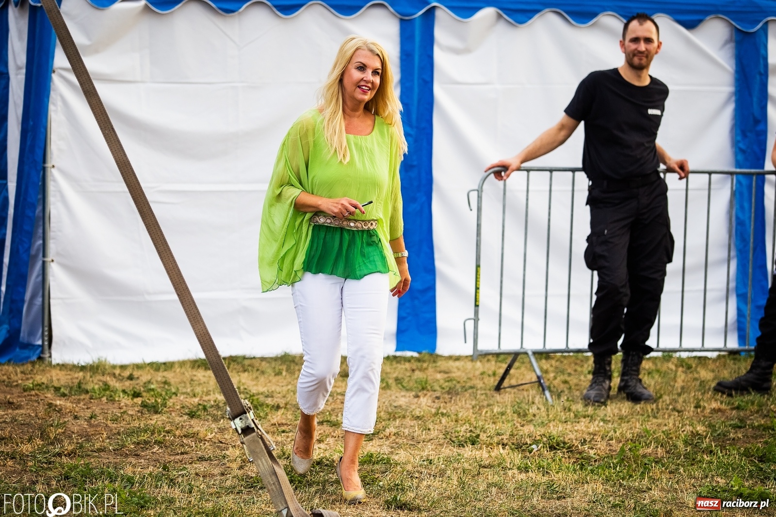 Zdjęcie w galerii na portalu naszraciborz.pl: Drugi dzień obchodów dni Krzanowic. Gwiazdą wieczoru zespół Frele wiadomości z regionu