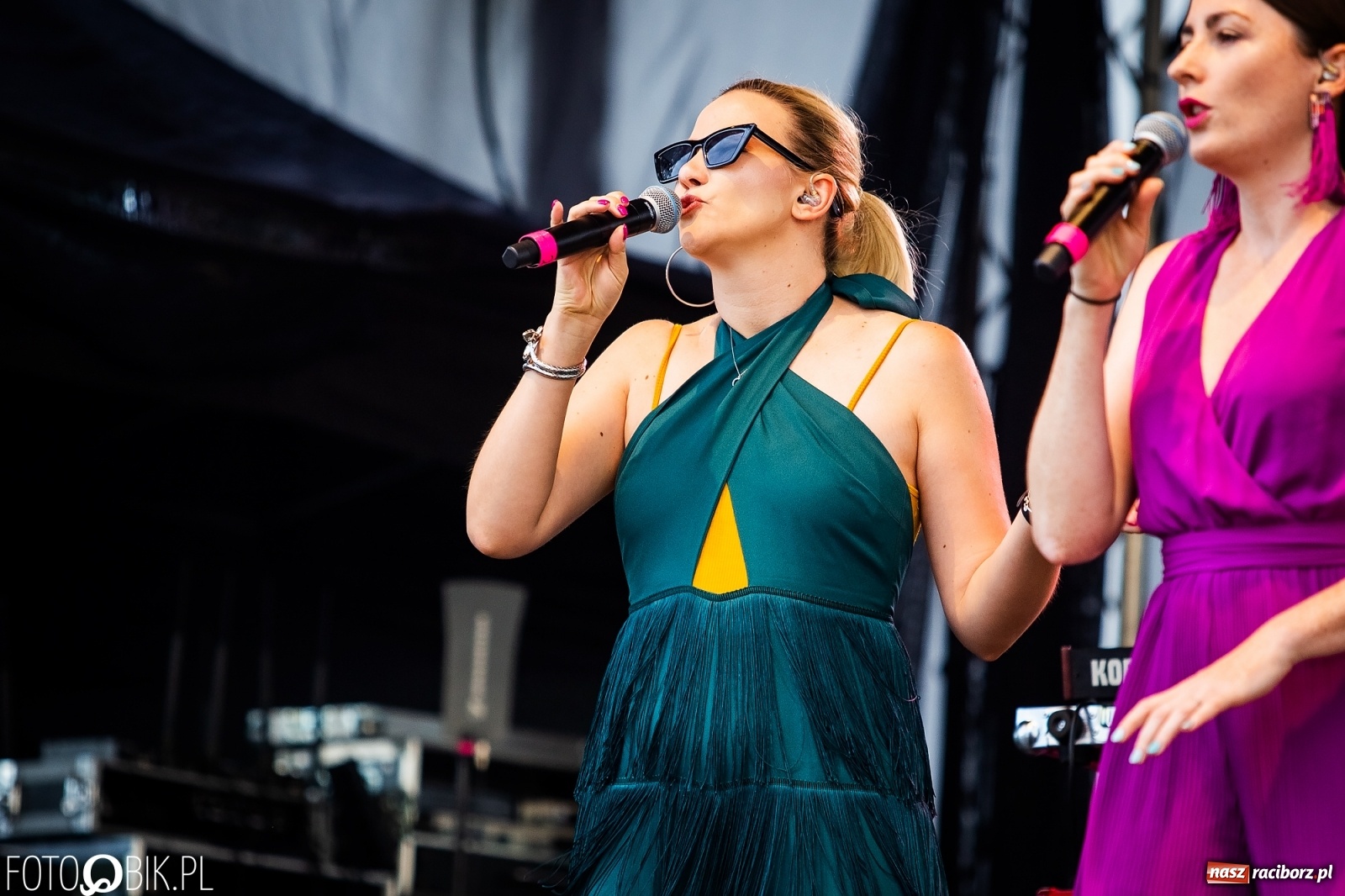 Zdjęcie w galerii na portalu naszraciborz.pl: Drugi dzień obchodów dni Krzanowic. Gwiazdą wieczoru zespół Frele wiadomości z regionu