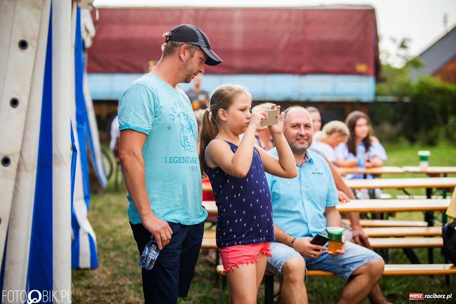 Zdjęcie w galerii na portalu naszraciborz.pl: Drugi dzień obchodów dni Krzanowic. Gwiazdą wieczoru zespół Frele wiadomości z regionu