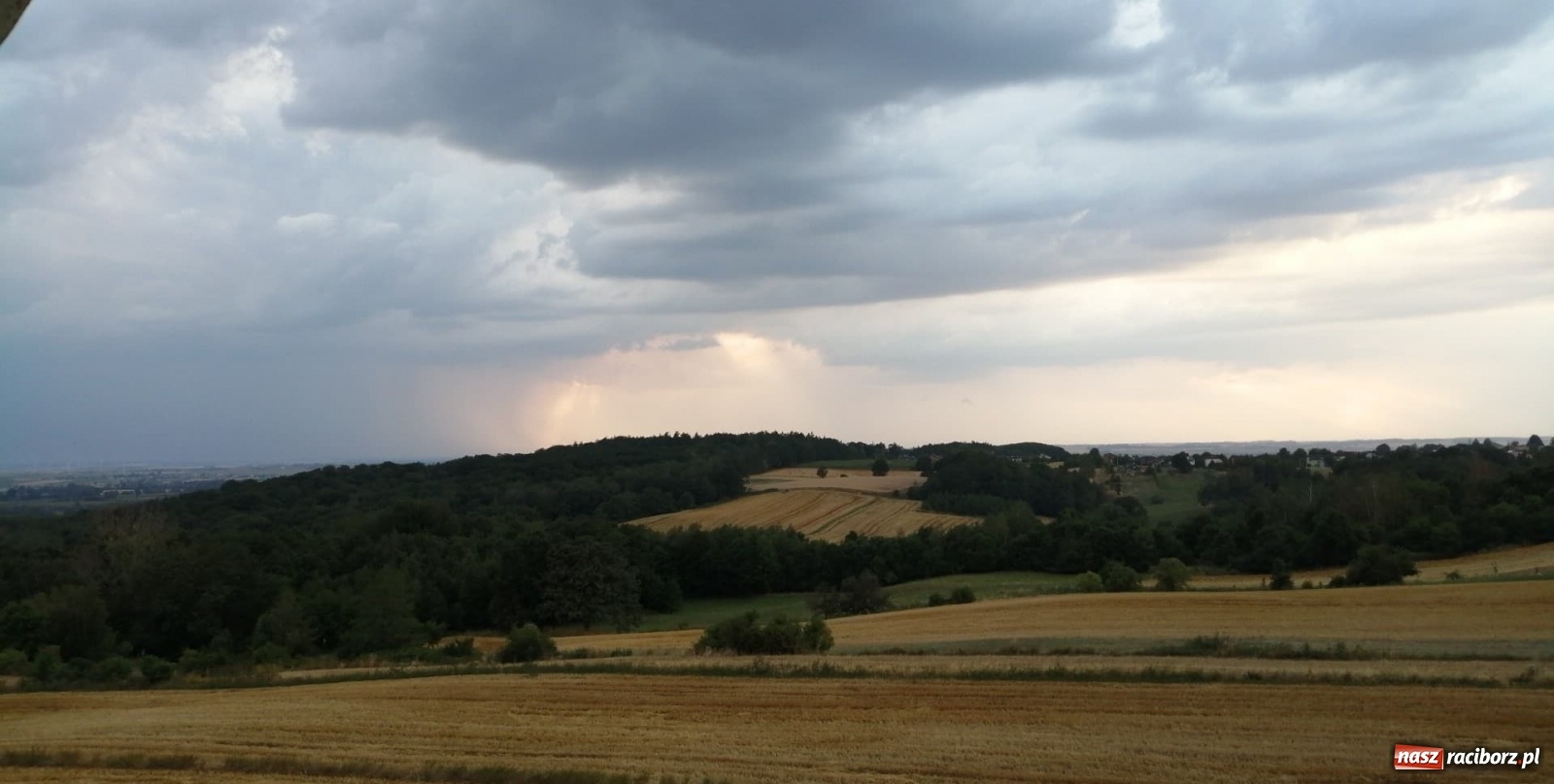 Zdjęcie w galerii na portalu naszraciborz.pl: Raz upał, raz burza - trzydniowa prognoza niebezpiecznych zjawisk dla naszego powiatu [FOTO] wiadomości z regionu