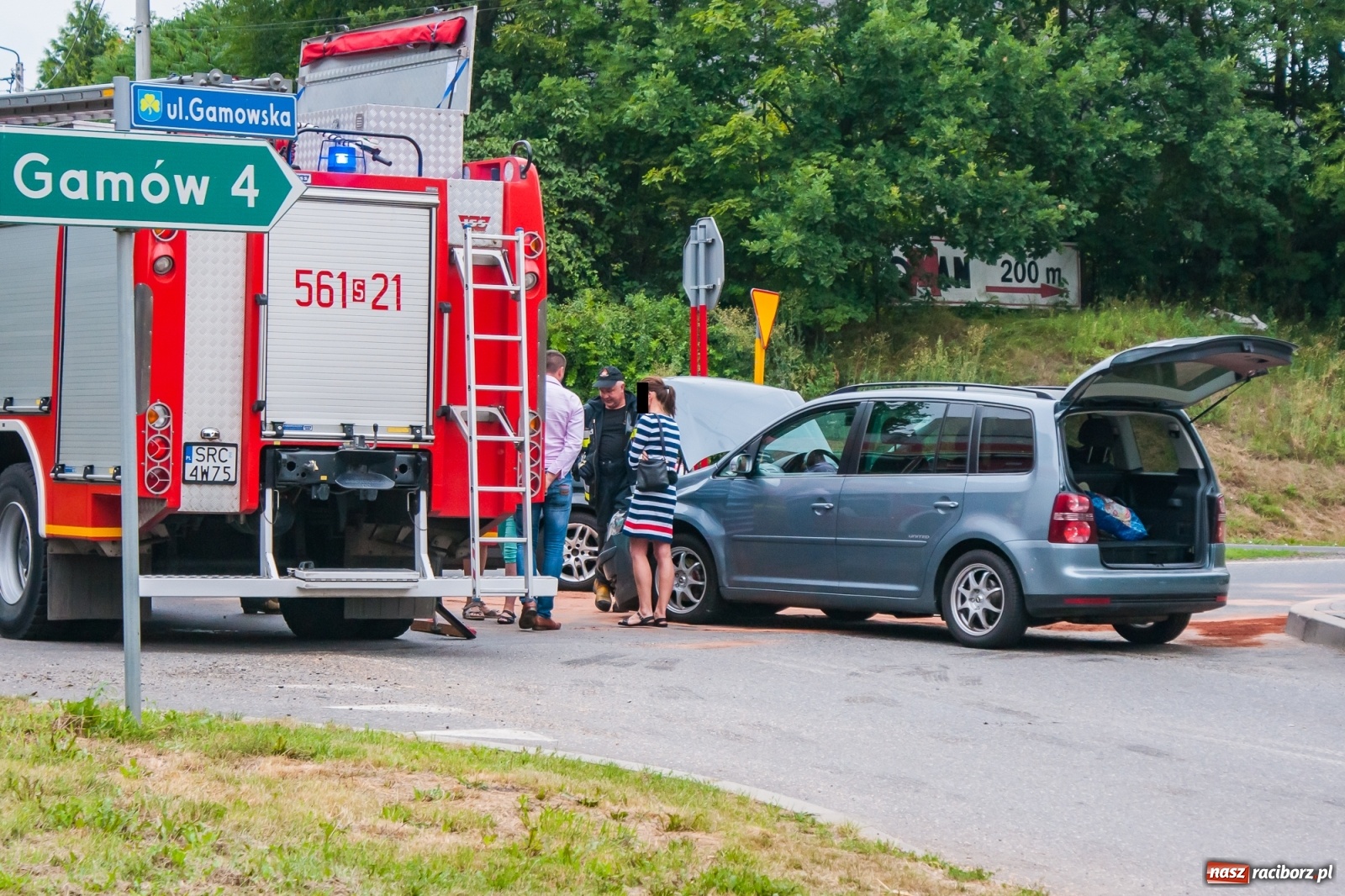 Zdjęcie w galerii na portalu naszraciborz.pl: Audi i volkswagen zderzyły się w Pawłowie [FOTO] wiadomości z regionu