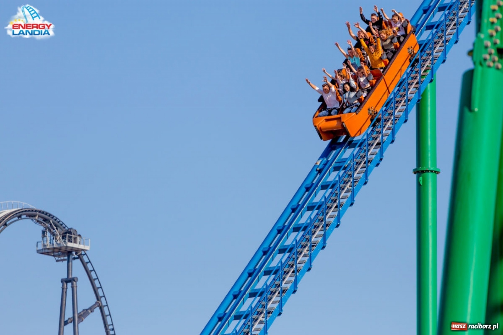 Zdjęcie w galerii na portalu naszraciborz.pl: Jedziesz do Energylandii? Kup bilet w ORINOKO! Ominiesz kolejkę, zyskasz czas i rabat!  wiadomości z regionu