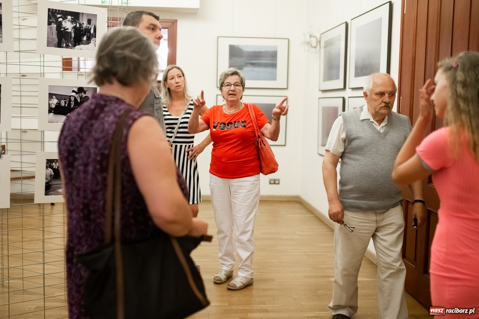 Zdjęcie w galerii na portalu naszraciborz.pl: Finisaż wystawy dyplomów artystycznych absolwentów PWSZ wiadomości z regionu