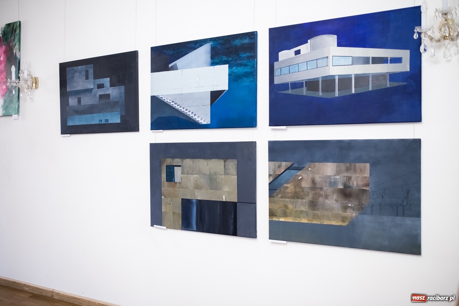 Zdjęcie w galerii na portalu naszraciborz.pl: Finisaż wystawy dyplomów artystycznych absolwentów PWSZ wiadomości z regionu