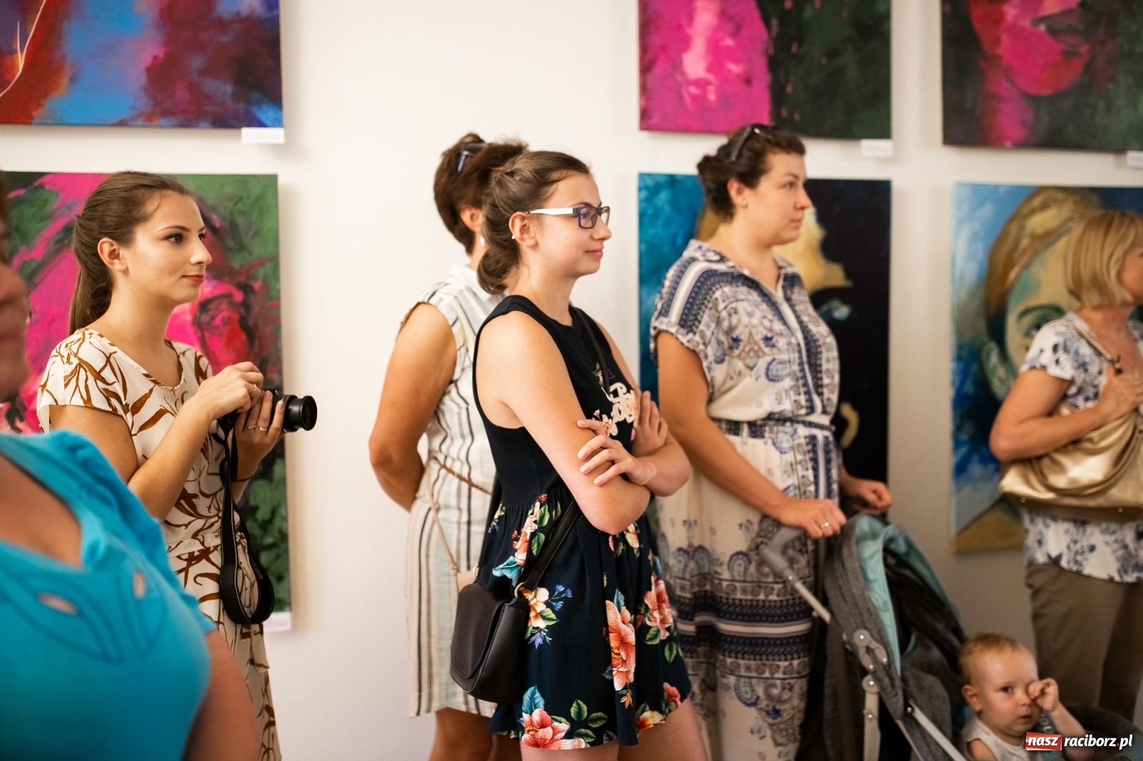 Zdjęcie w galerii na portalu naszraciborz.pl: Finisaż wystawy dyplomów artystycznych absolwentów PWSZ wiadomości z regionu
